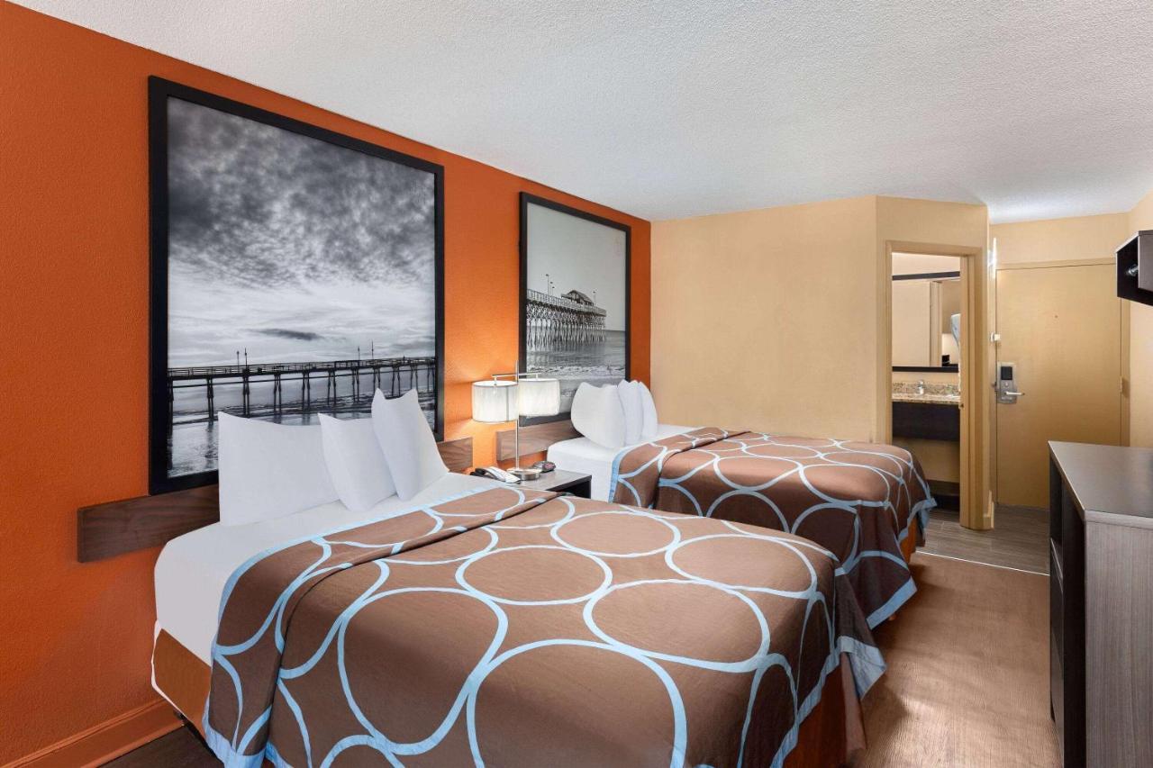 Double Room with Two Double Beds - Non-Smoking