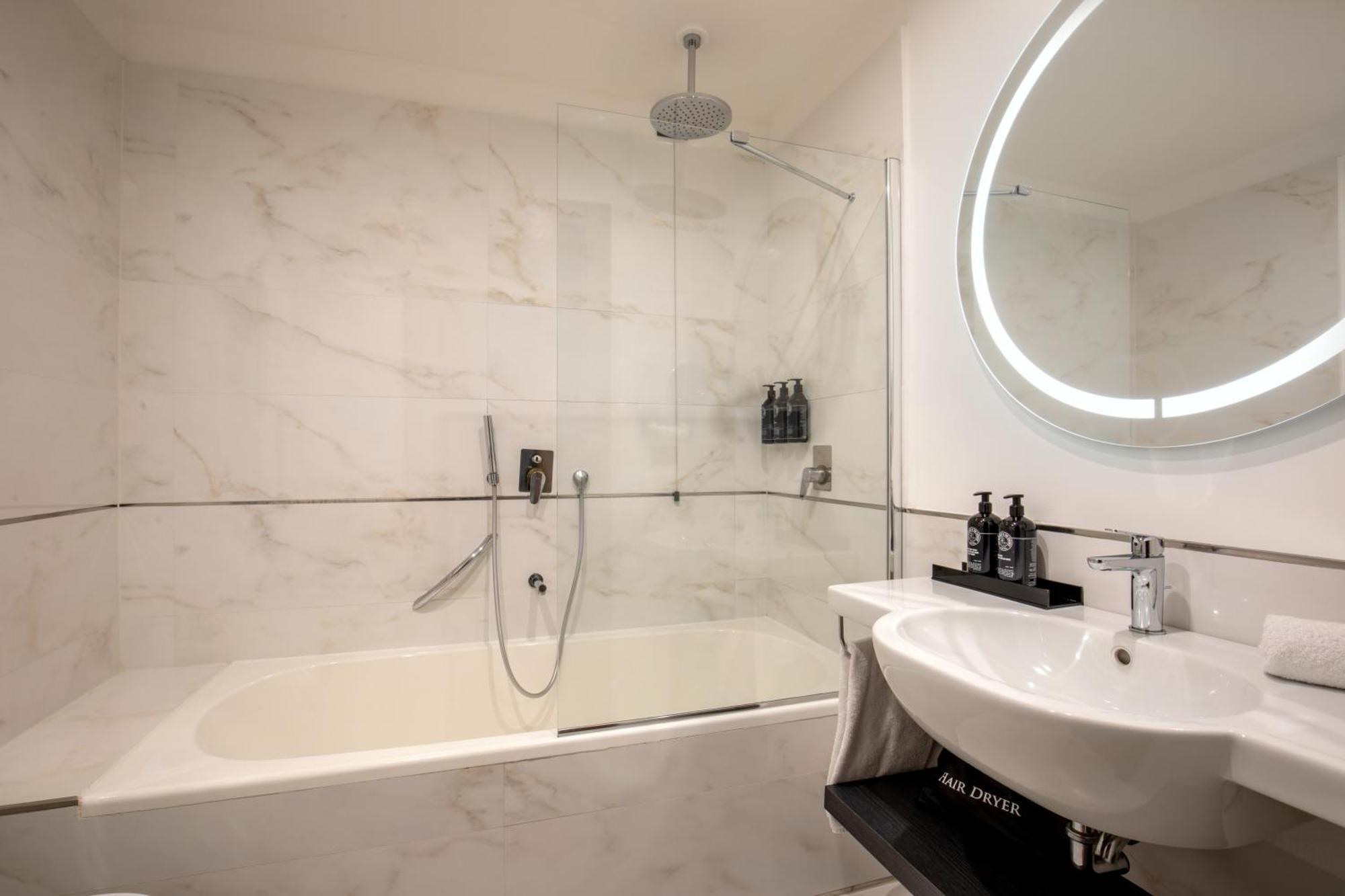 Superior Double or Twin Room with Balcony