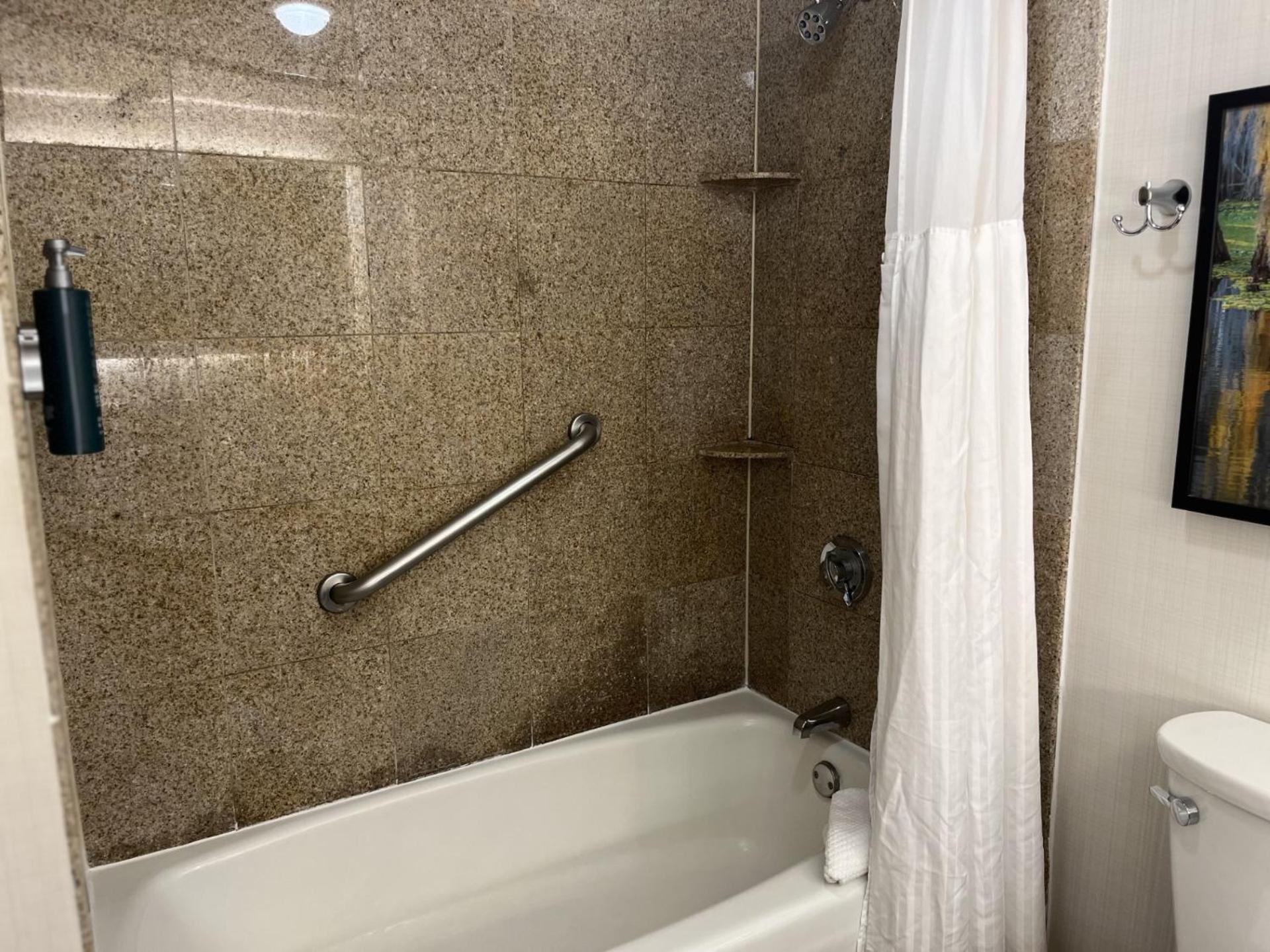 Queen Room Two Queen Beds Mobility Access