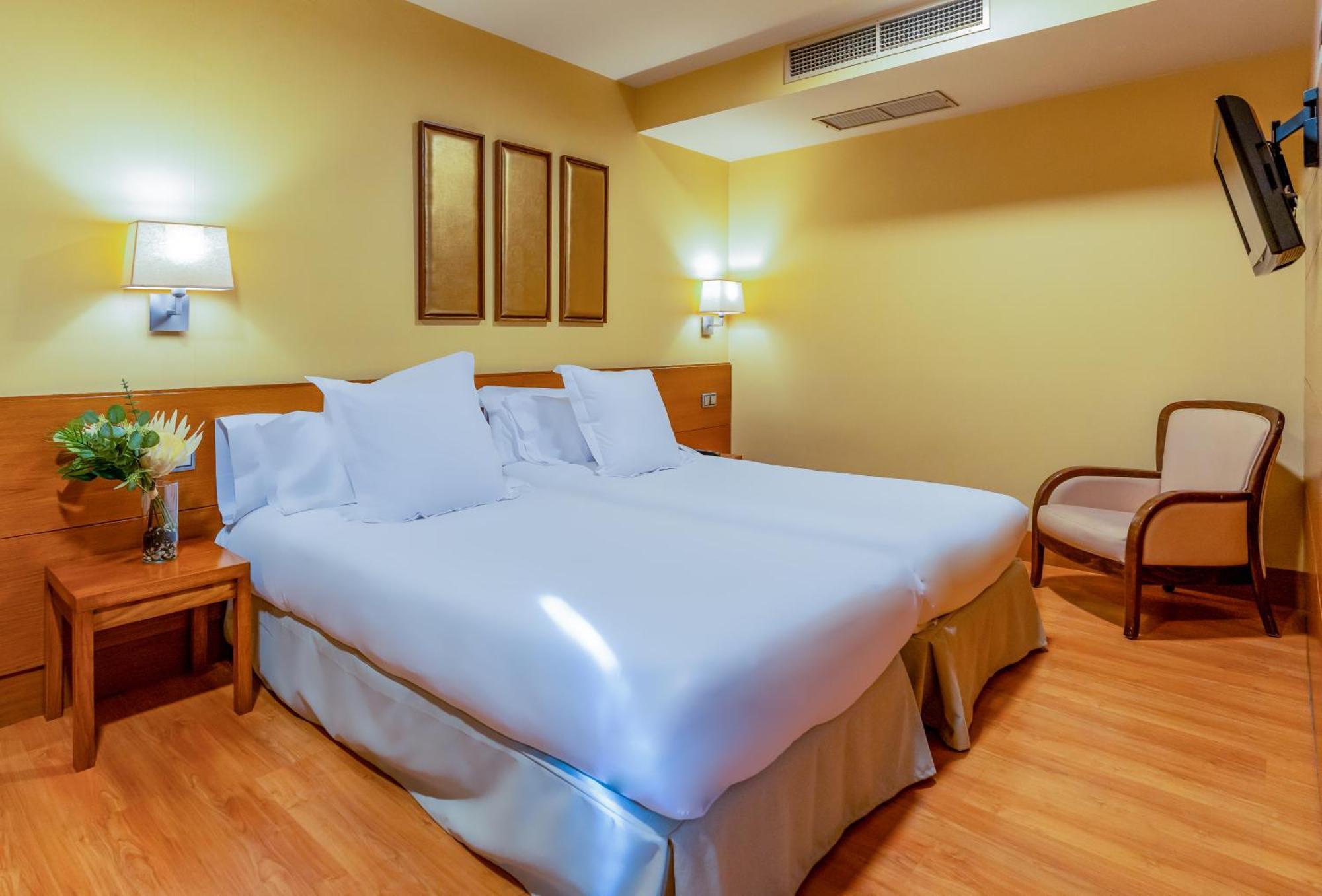 Economy Double or Twin Room