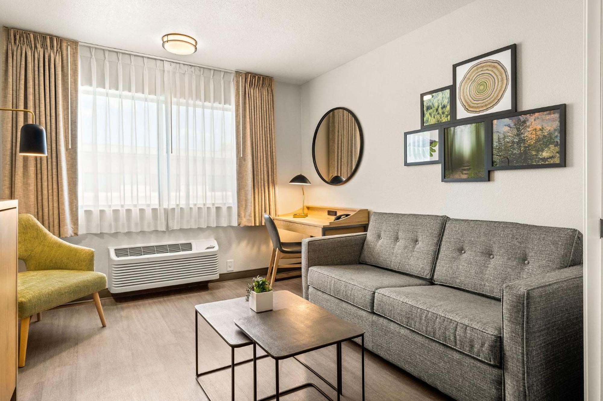 Executive King Suite Sleeper Sofa