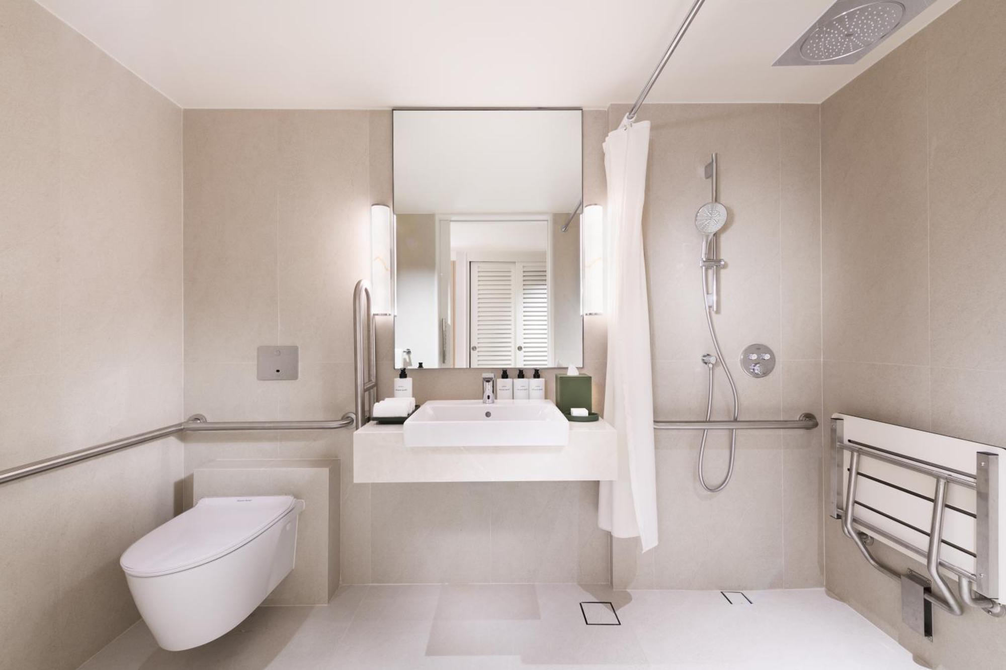 King Room Mobility Accessible