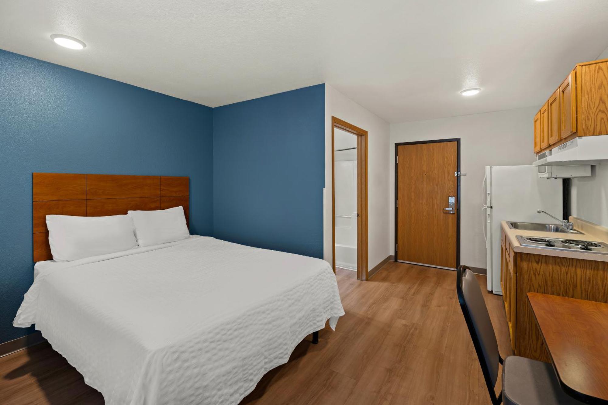 Standard Double Room - Non-Smoking