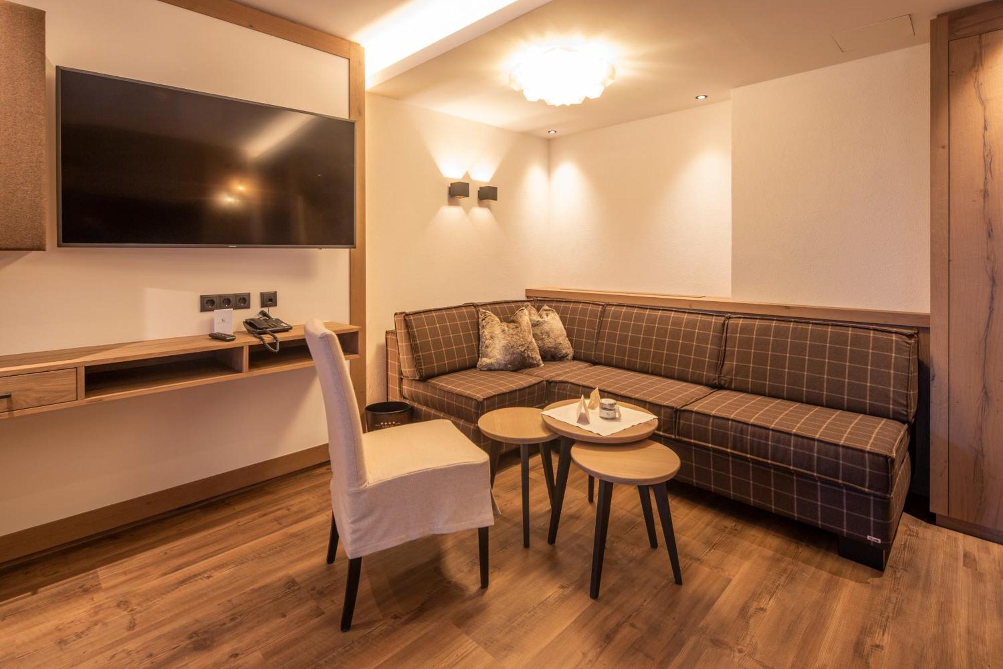Comfort Double or Twin Room