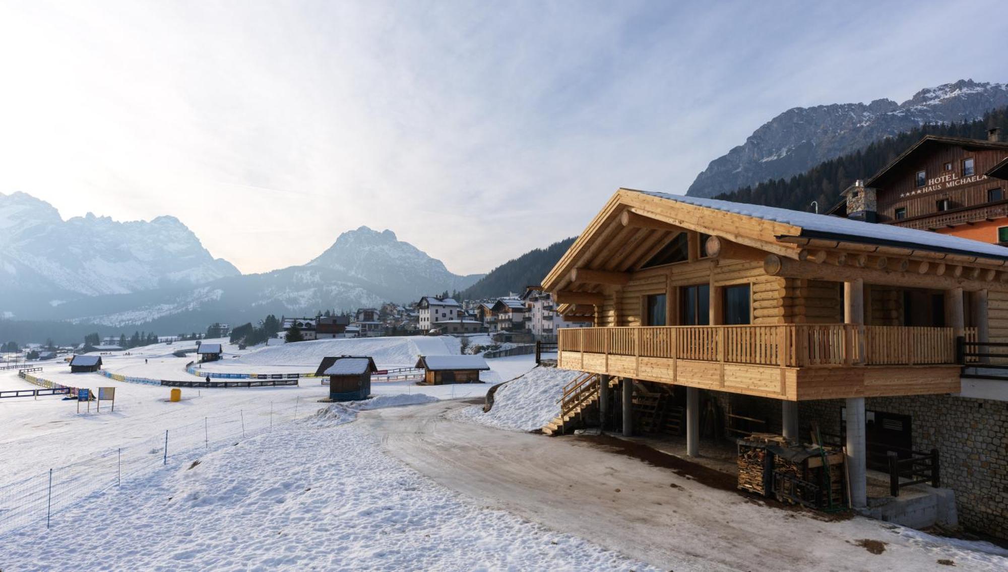 Superior Chalet