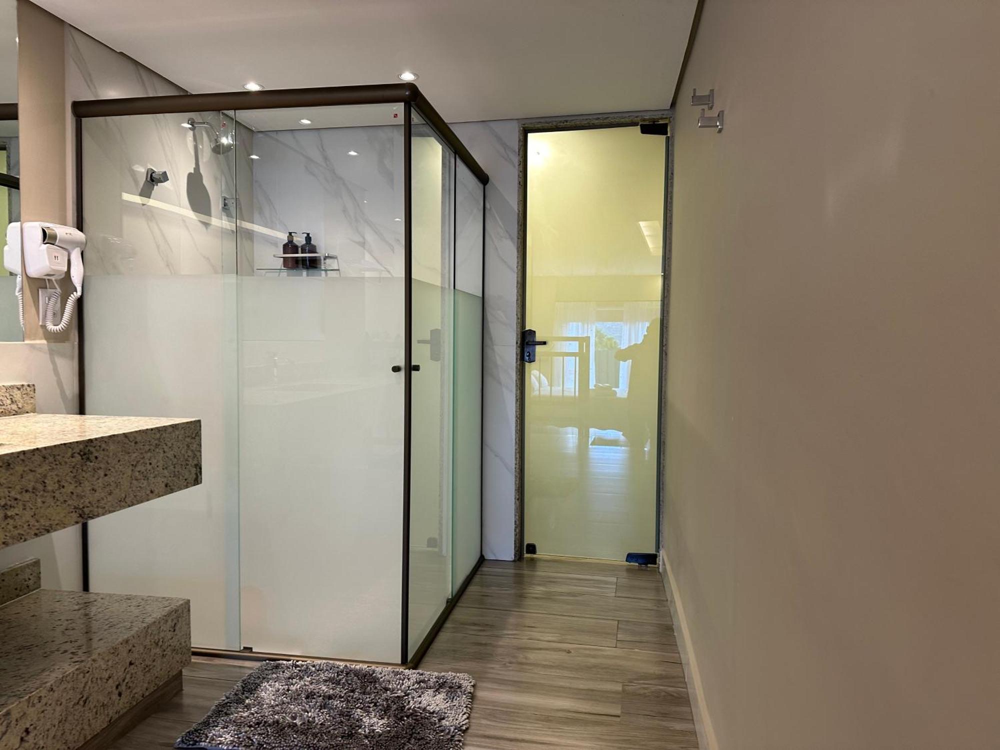 Quarto Duplo com Vista do Jardim