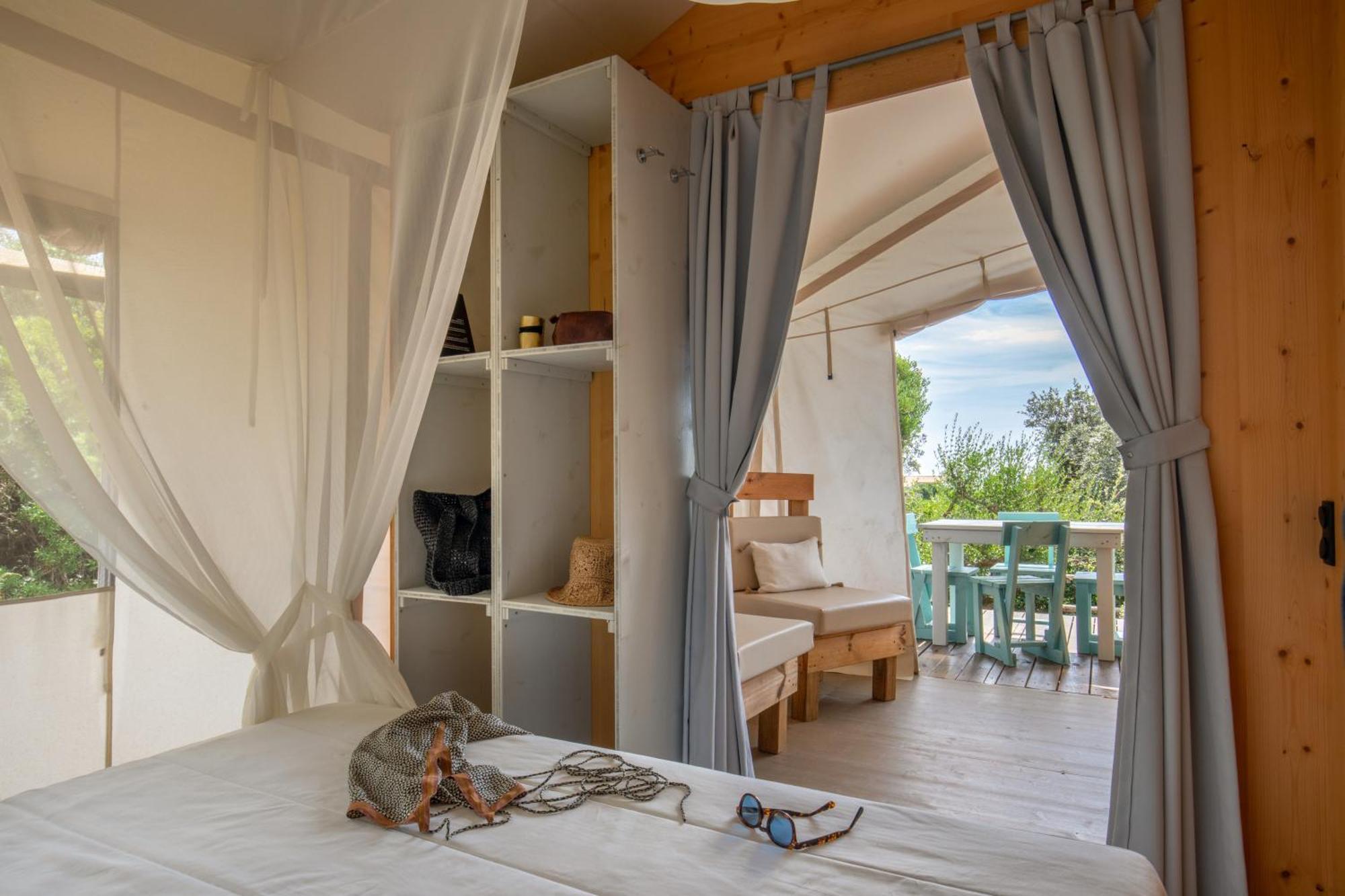 Tent Country Lodge