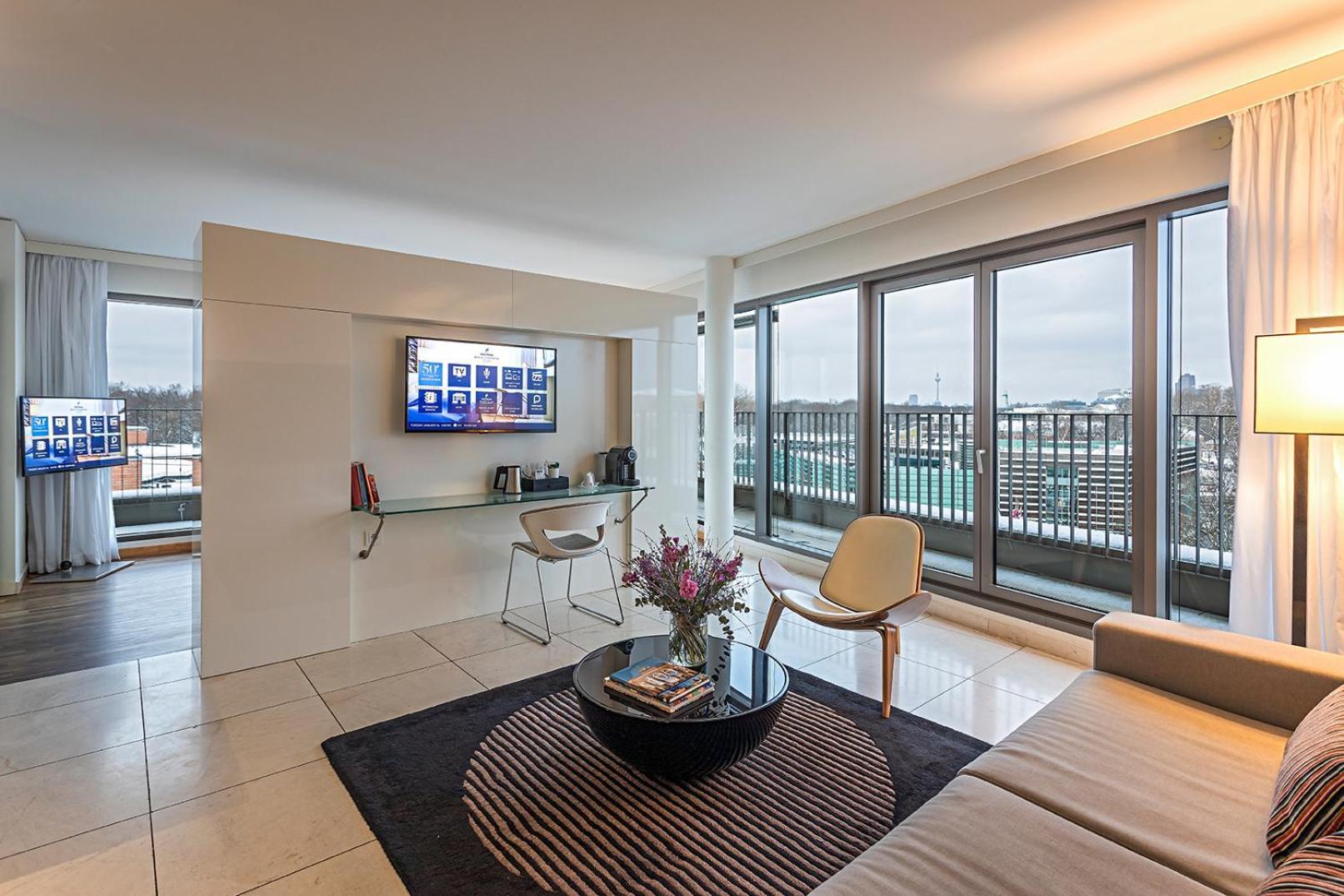 Panoramic Suite