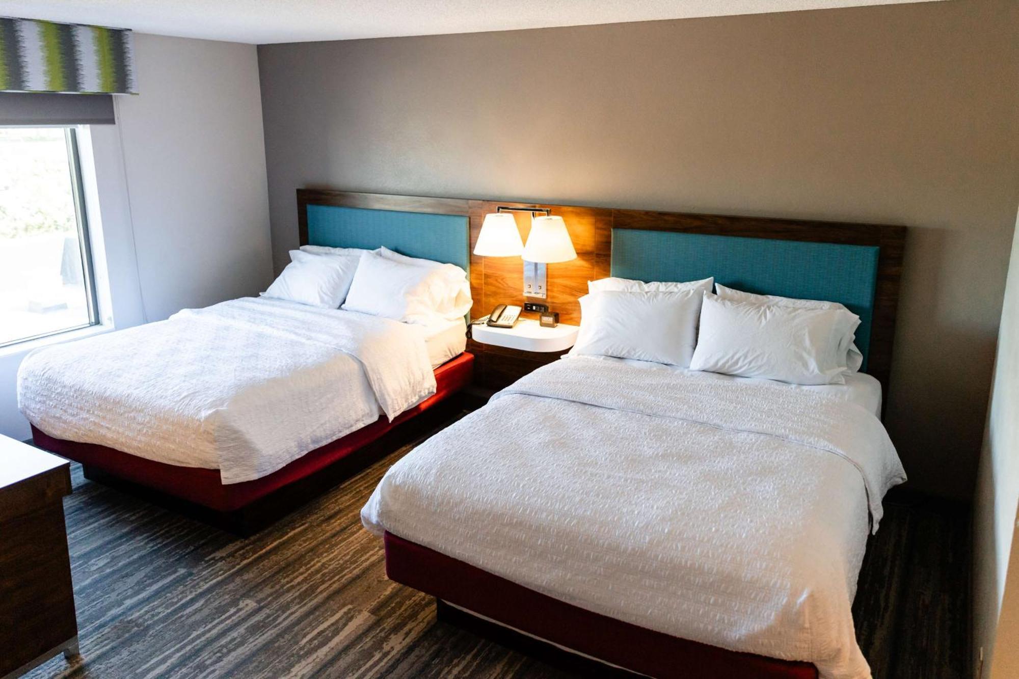 Studio Suite Two Queen Beds Kitchenette Non-Smoking