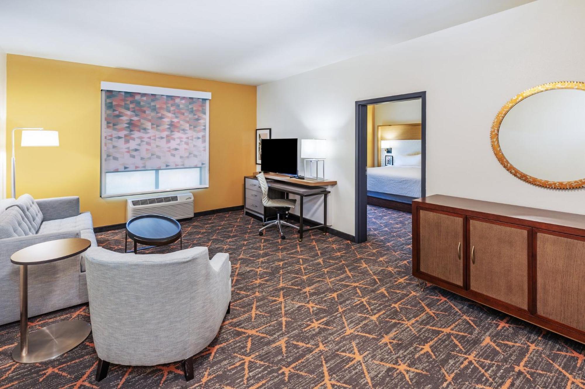 One-Bedroom Suite with Sofa Bed