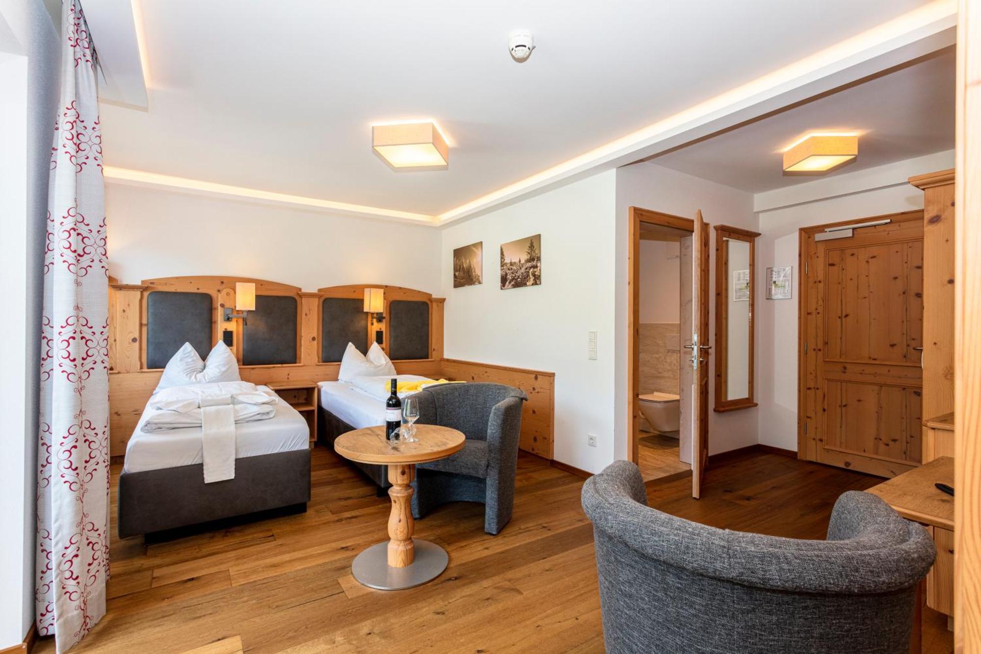 Superior Double or Twin Room Garden View