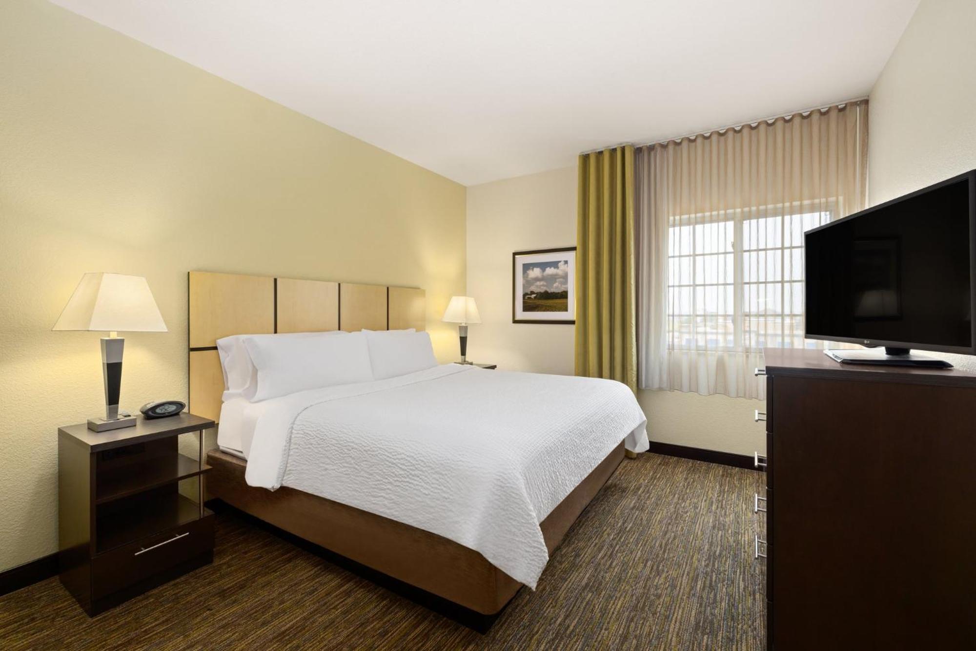 King Studio Suite