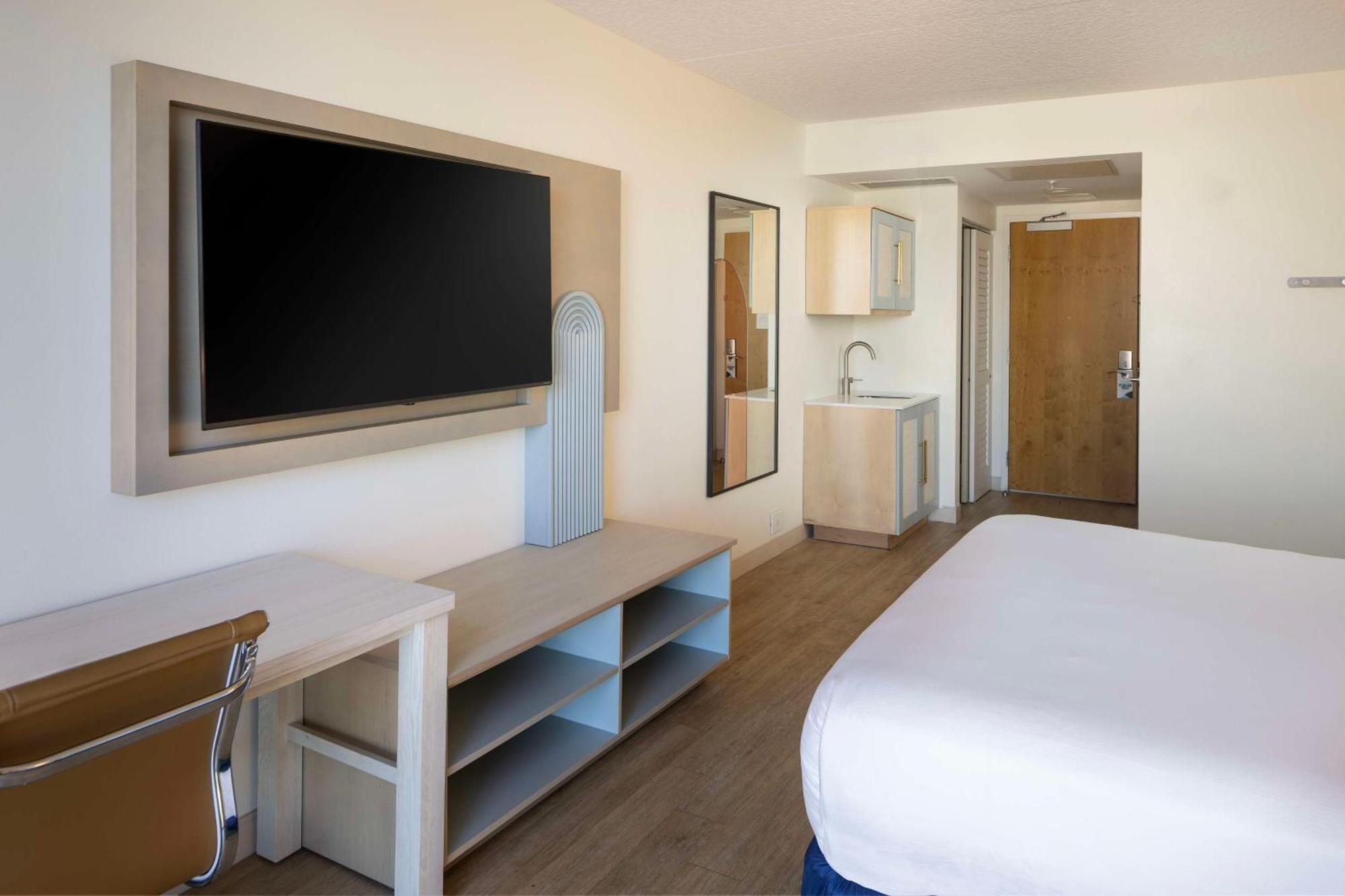 King Room