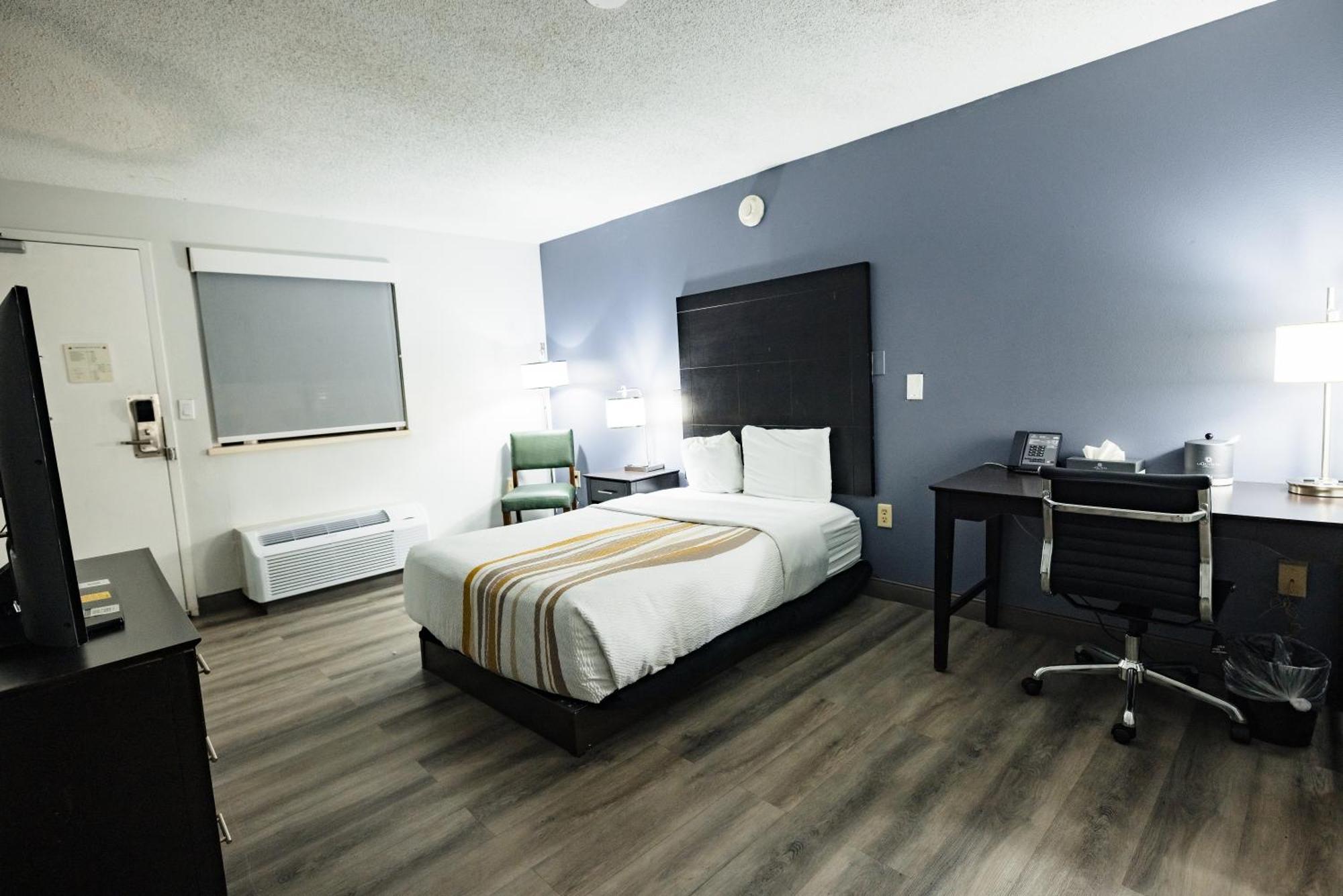 Double Room Mobility Access or Non-Smoking