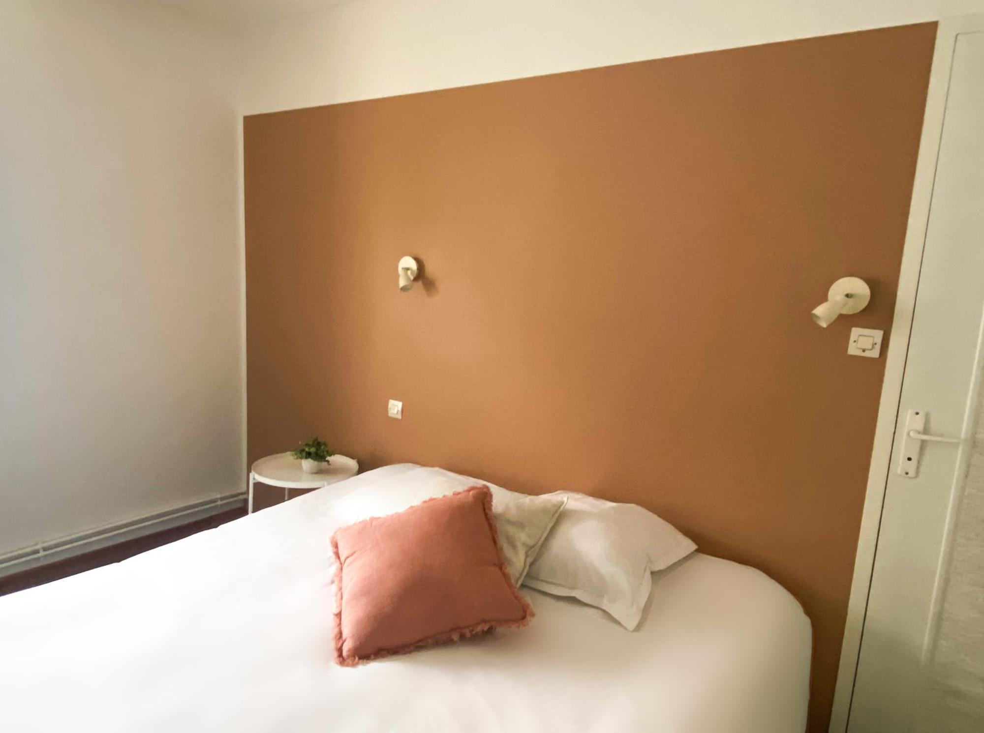 Double Room,1502725948:JPEG