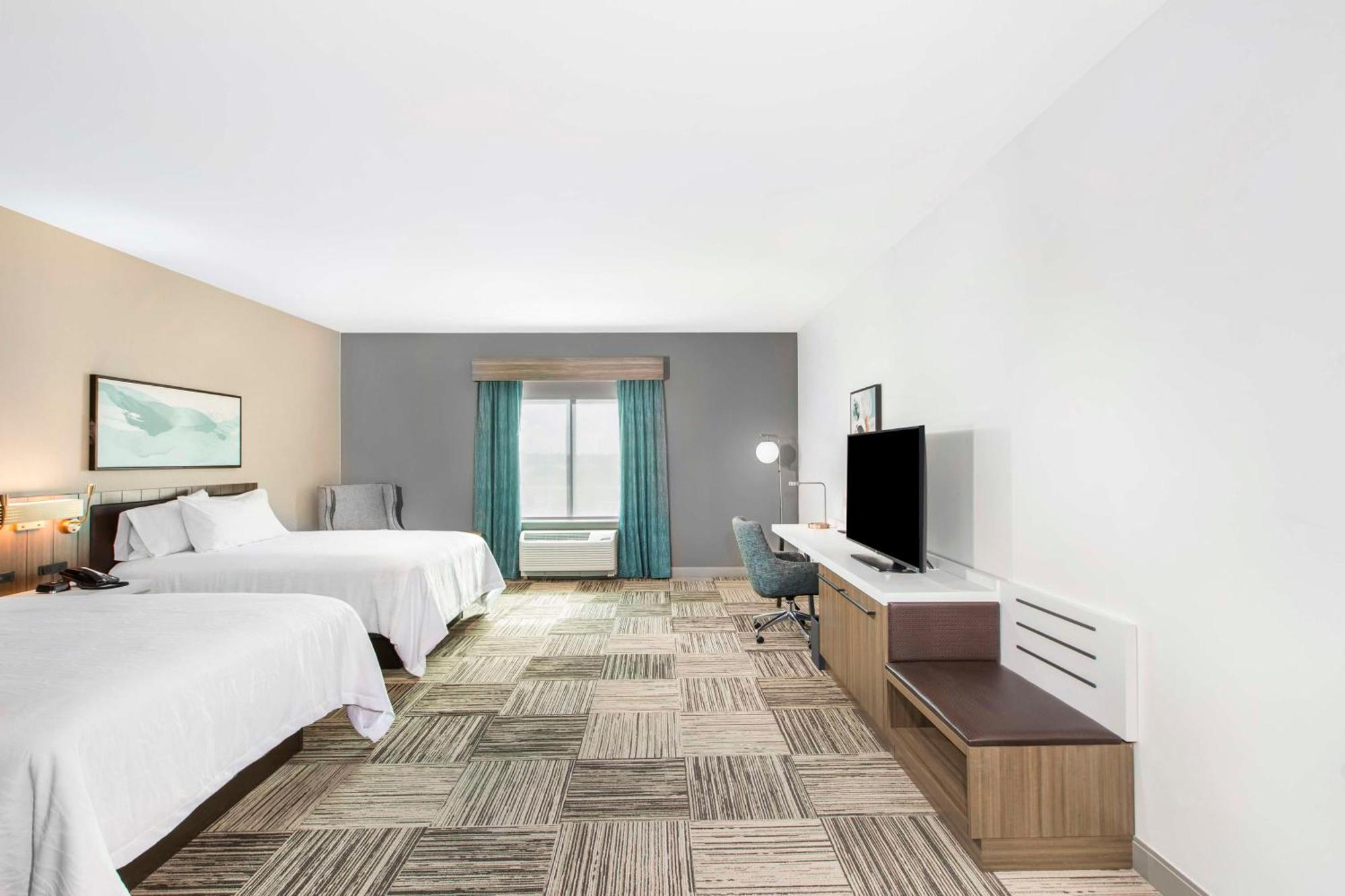 Junior Suite with Two Queen Beds