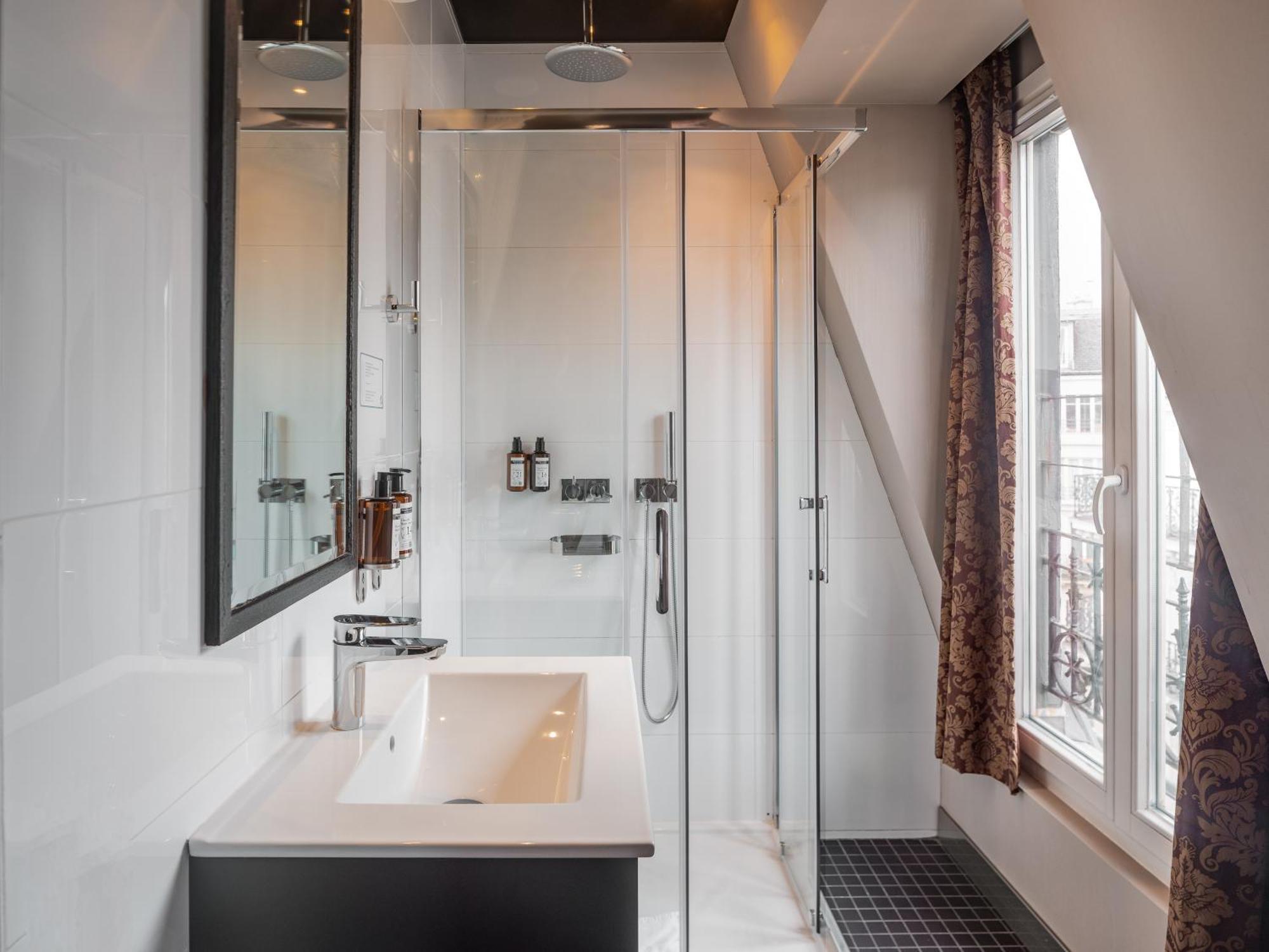 Classic Single Room