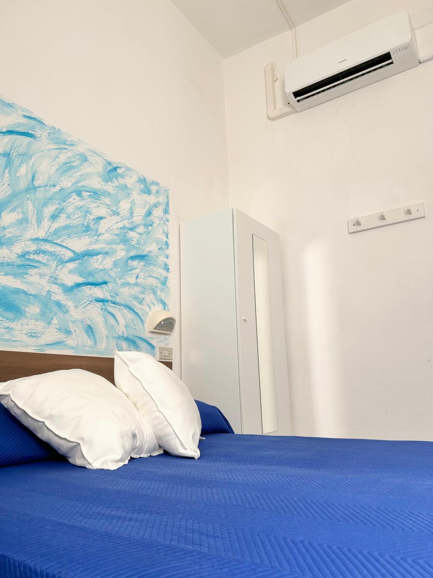 Double Room,1500397840:JPEG