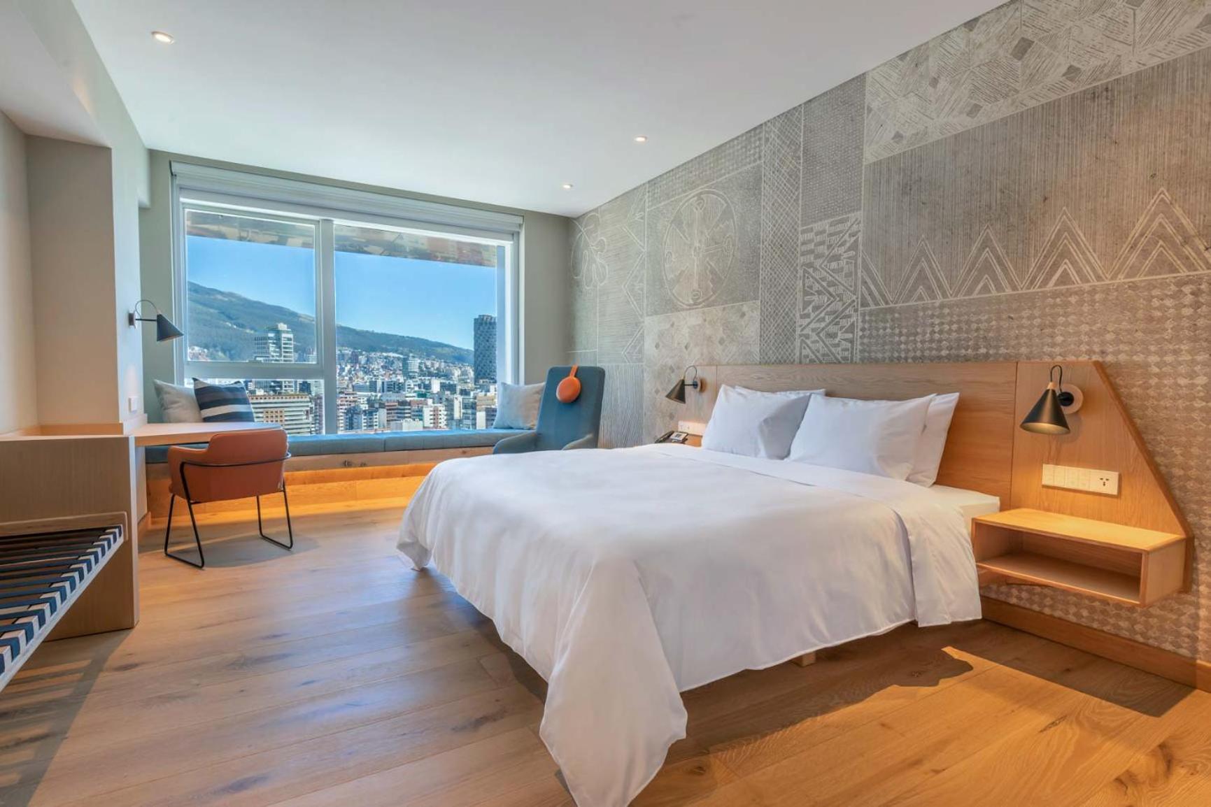 Superior King Room
