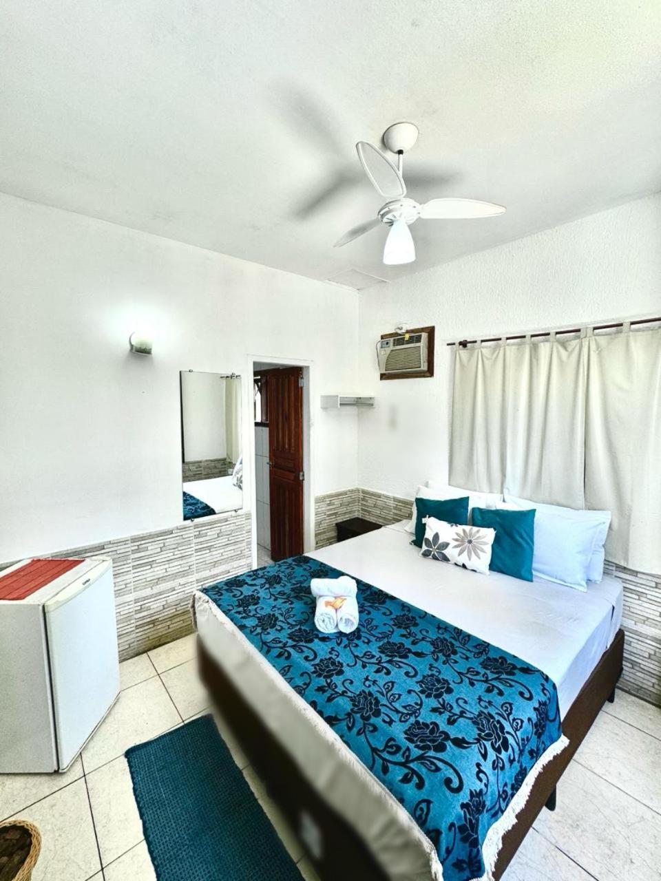 Quarto com Cama Queen-size