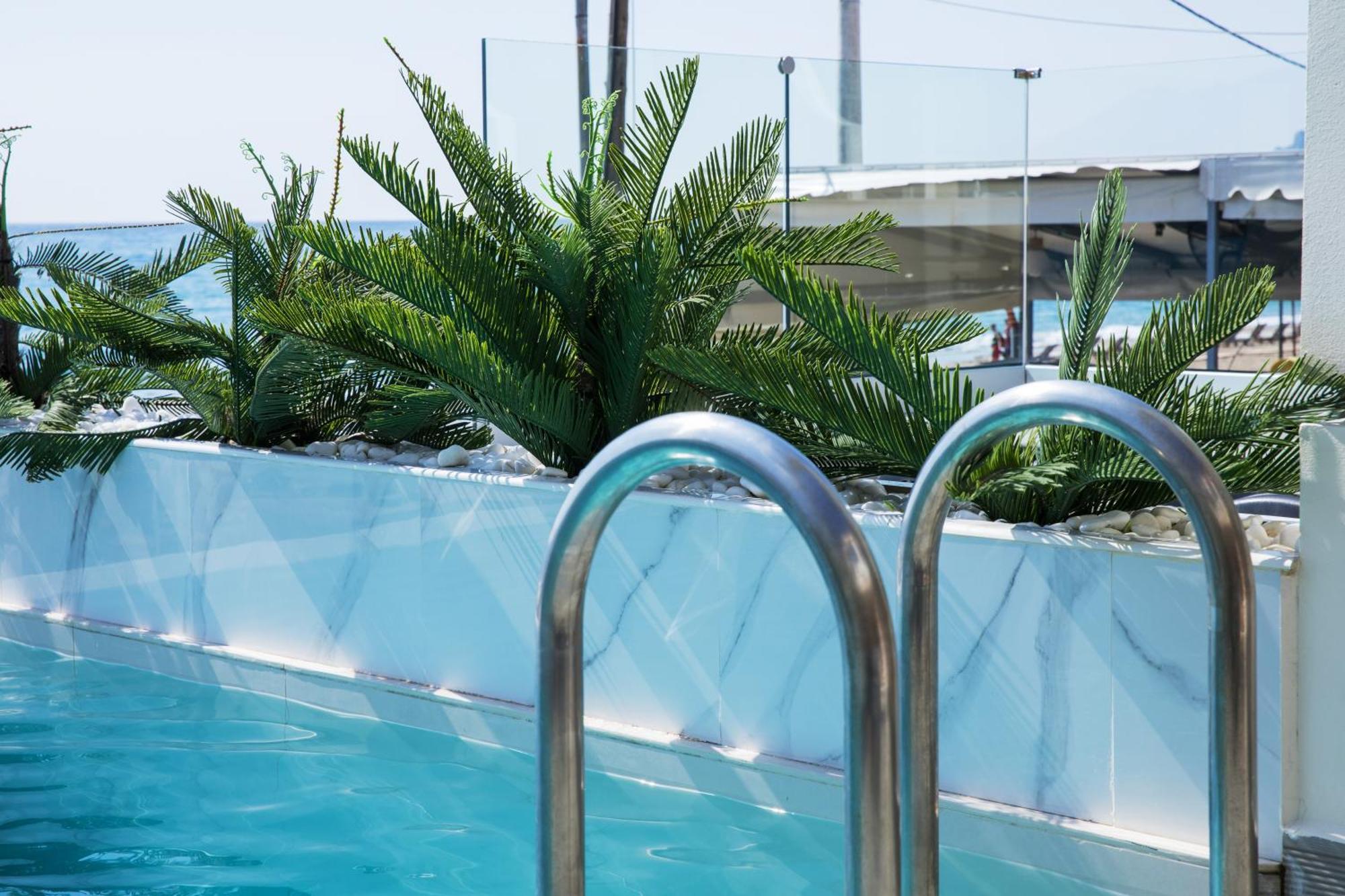 Junior Suite mit privatem Pool