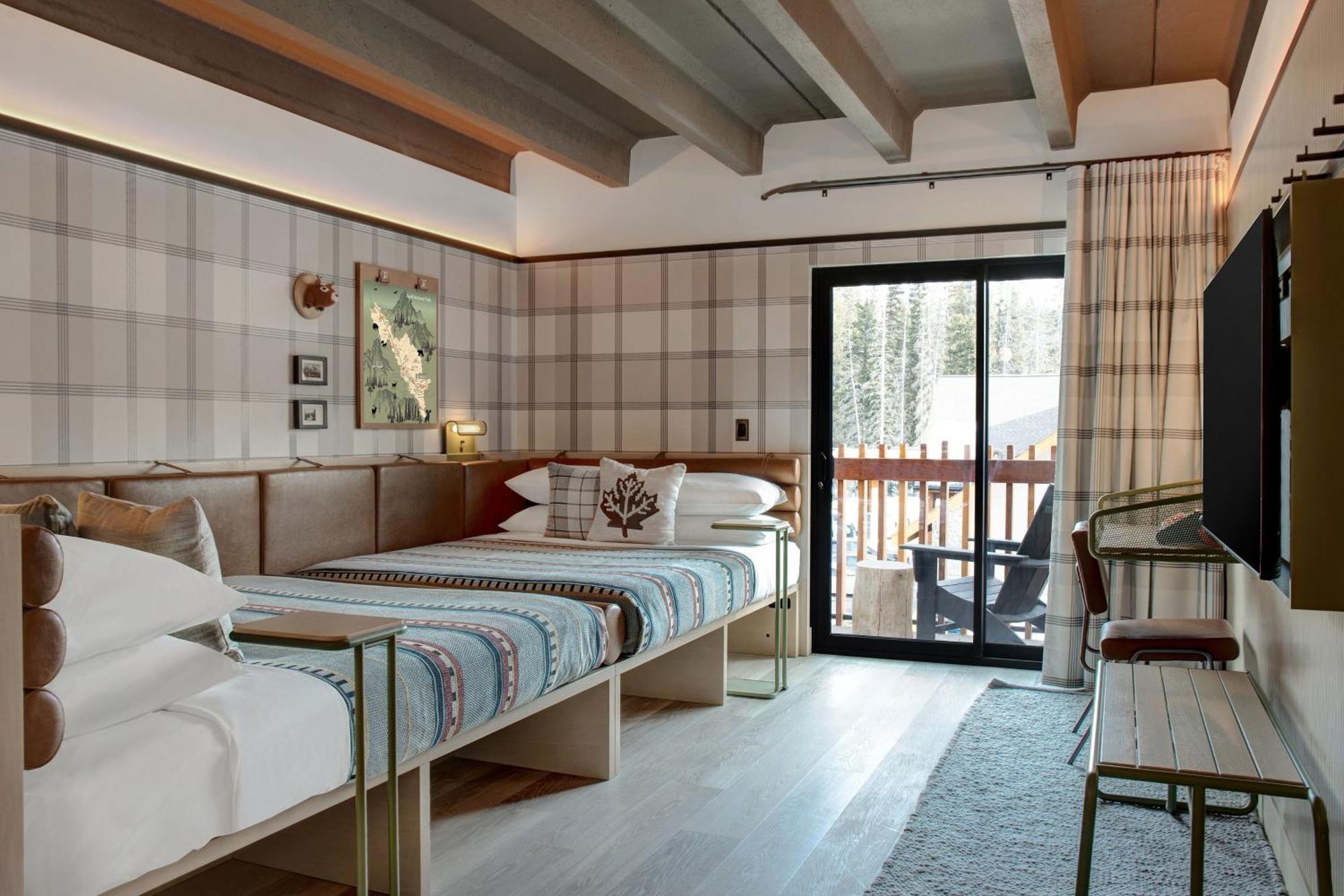 Queen Room Two Queen Beds