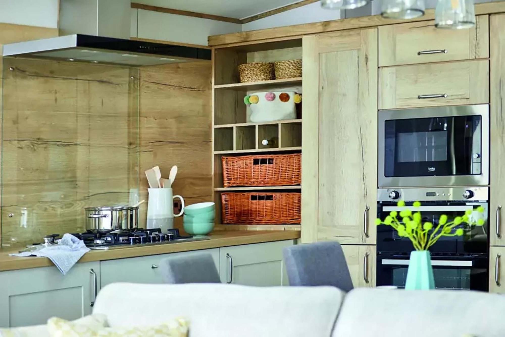 Pet friendly Platinum Caravan 2 Bed