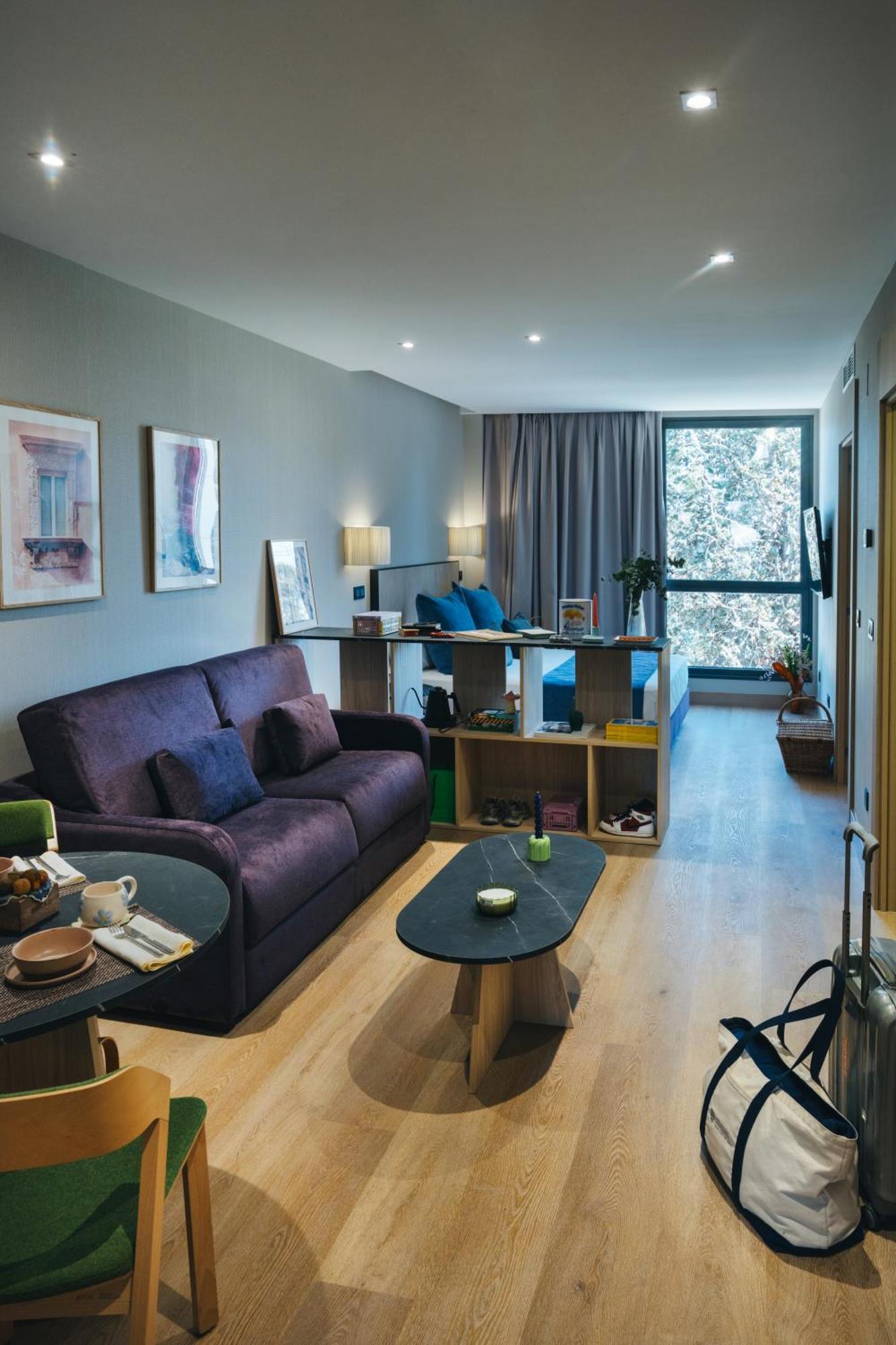 Superior Studio