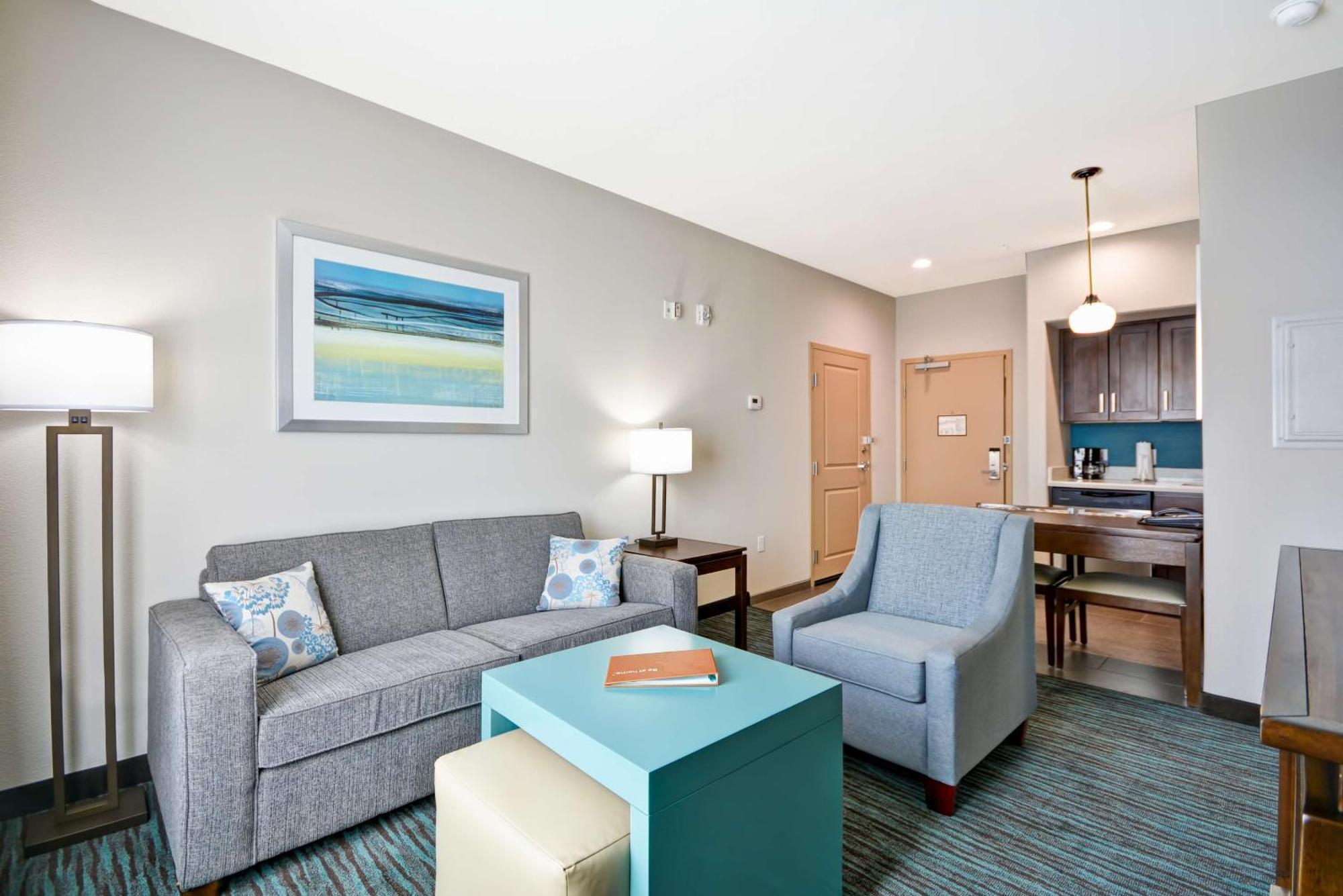 King Studio Suite