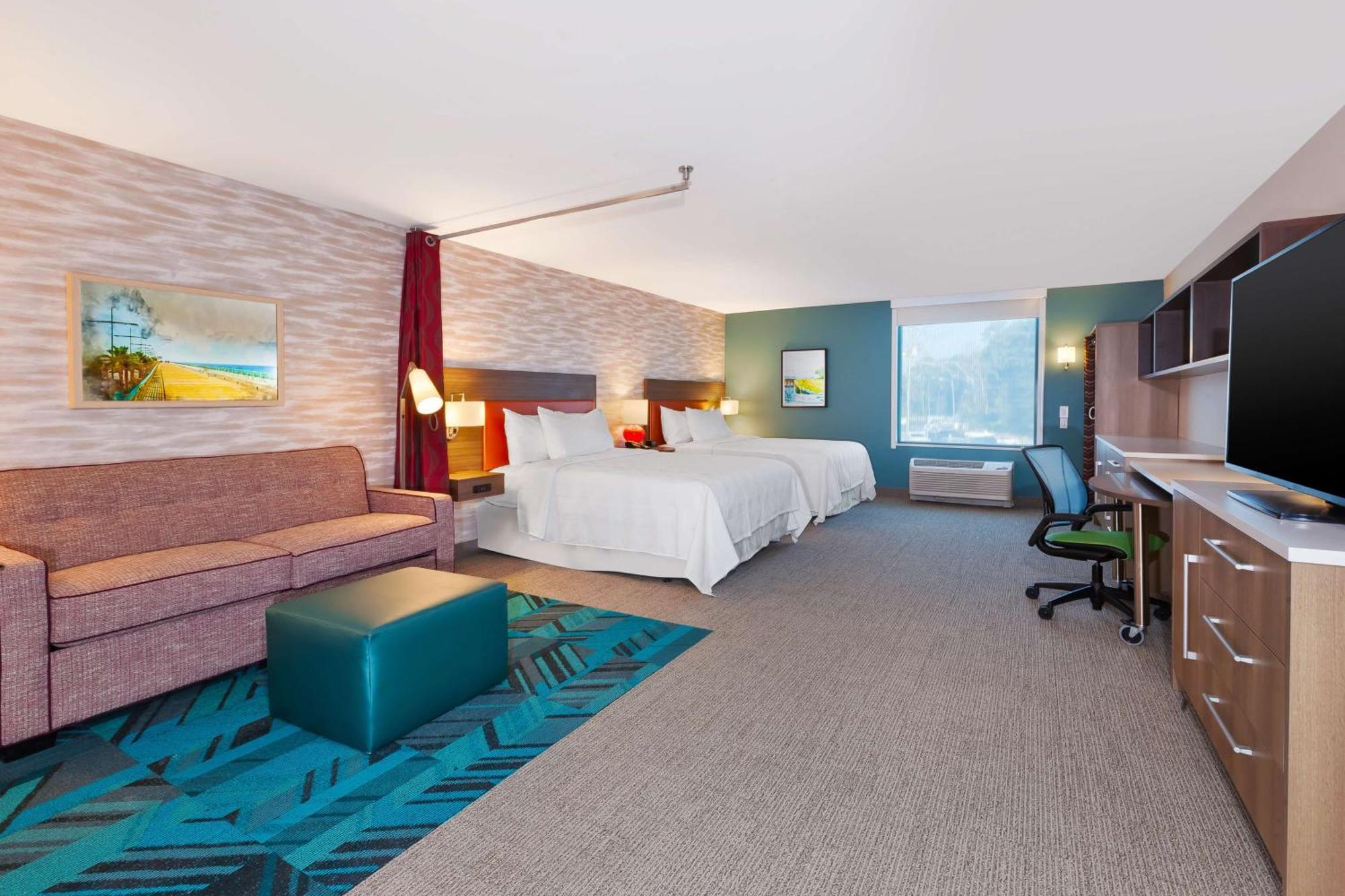 Studio Suite Two Queen Beds Hearing Access or Non-Smoking