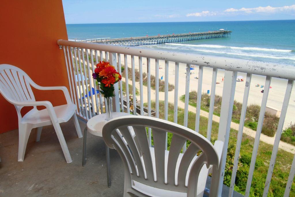 Oceanfront 2 Queen Balcony,677246445:JPEG