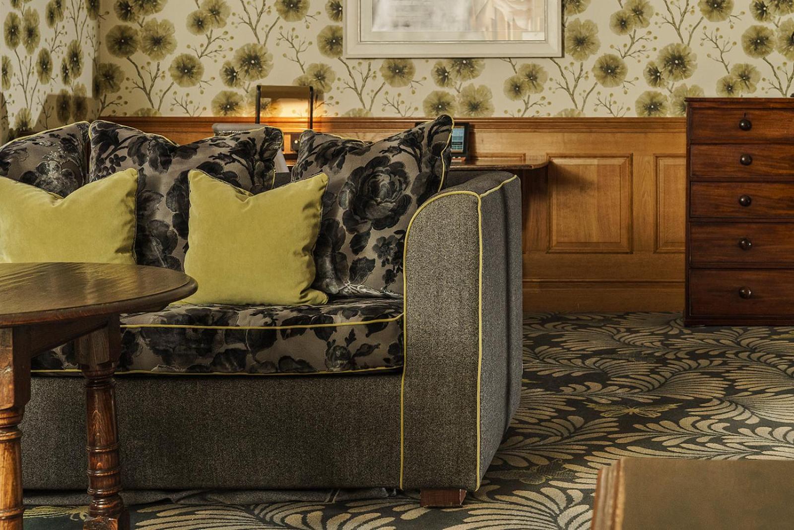 Four Poster Suite
