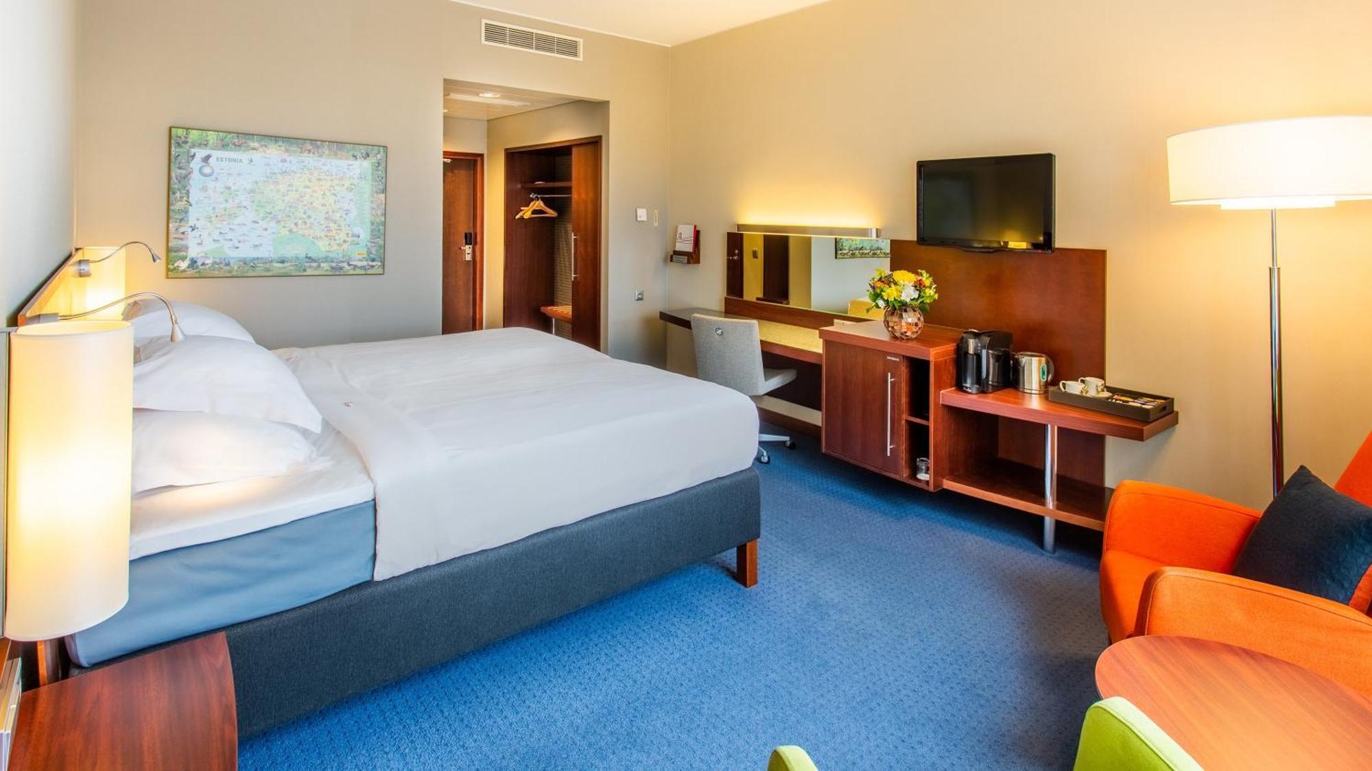 Superior King Room