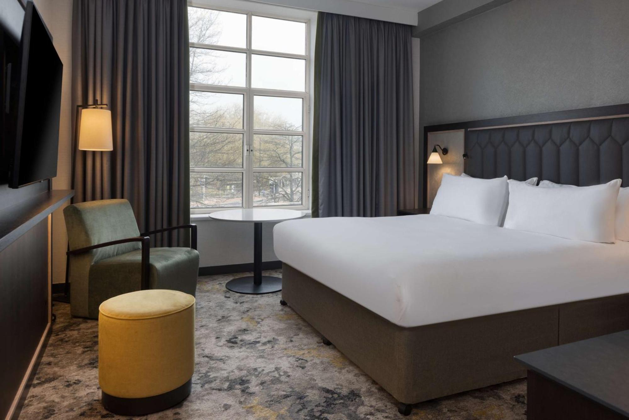 King Guest Room