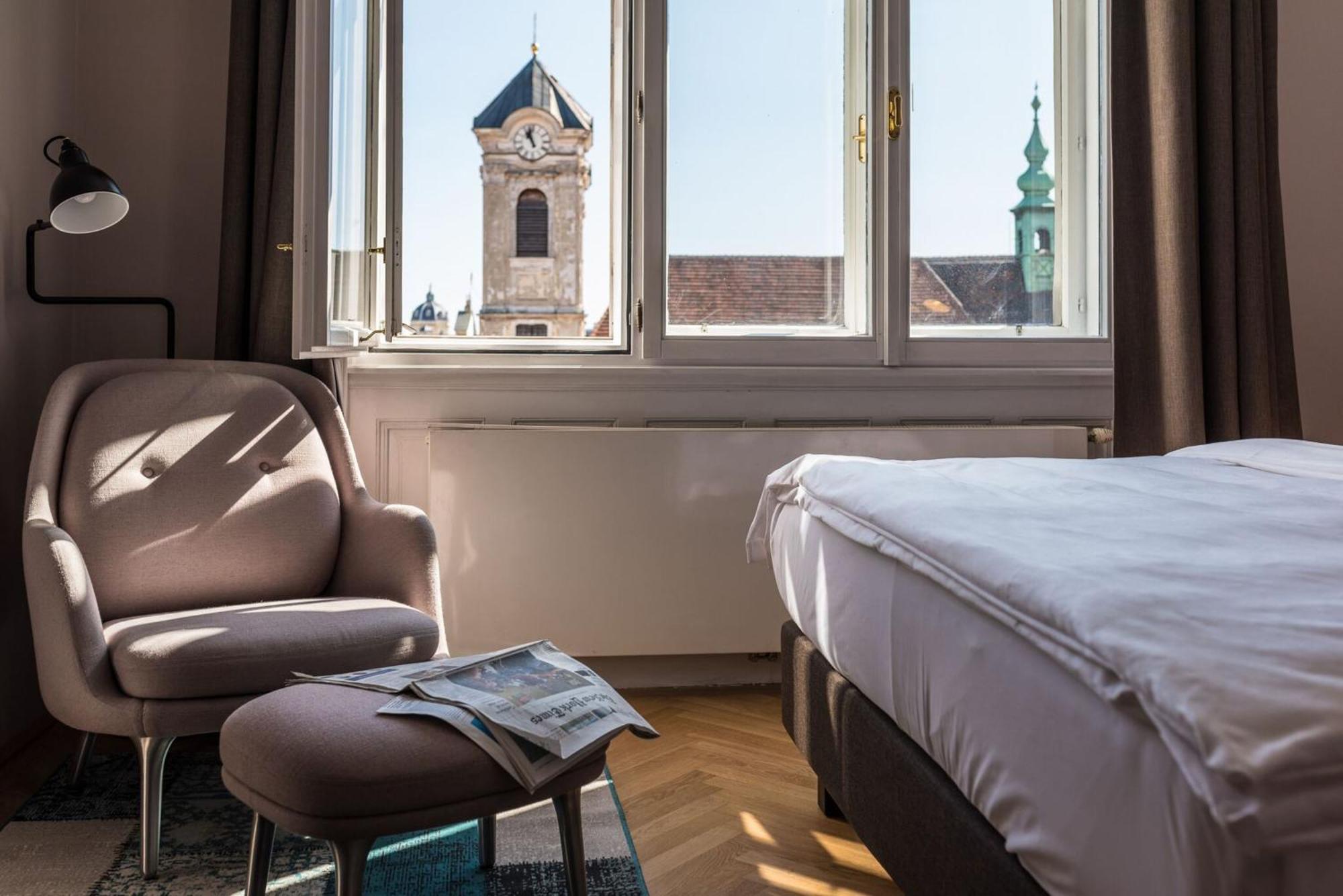 Double Room Medium