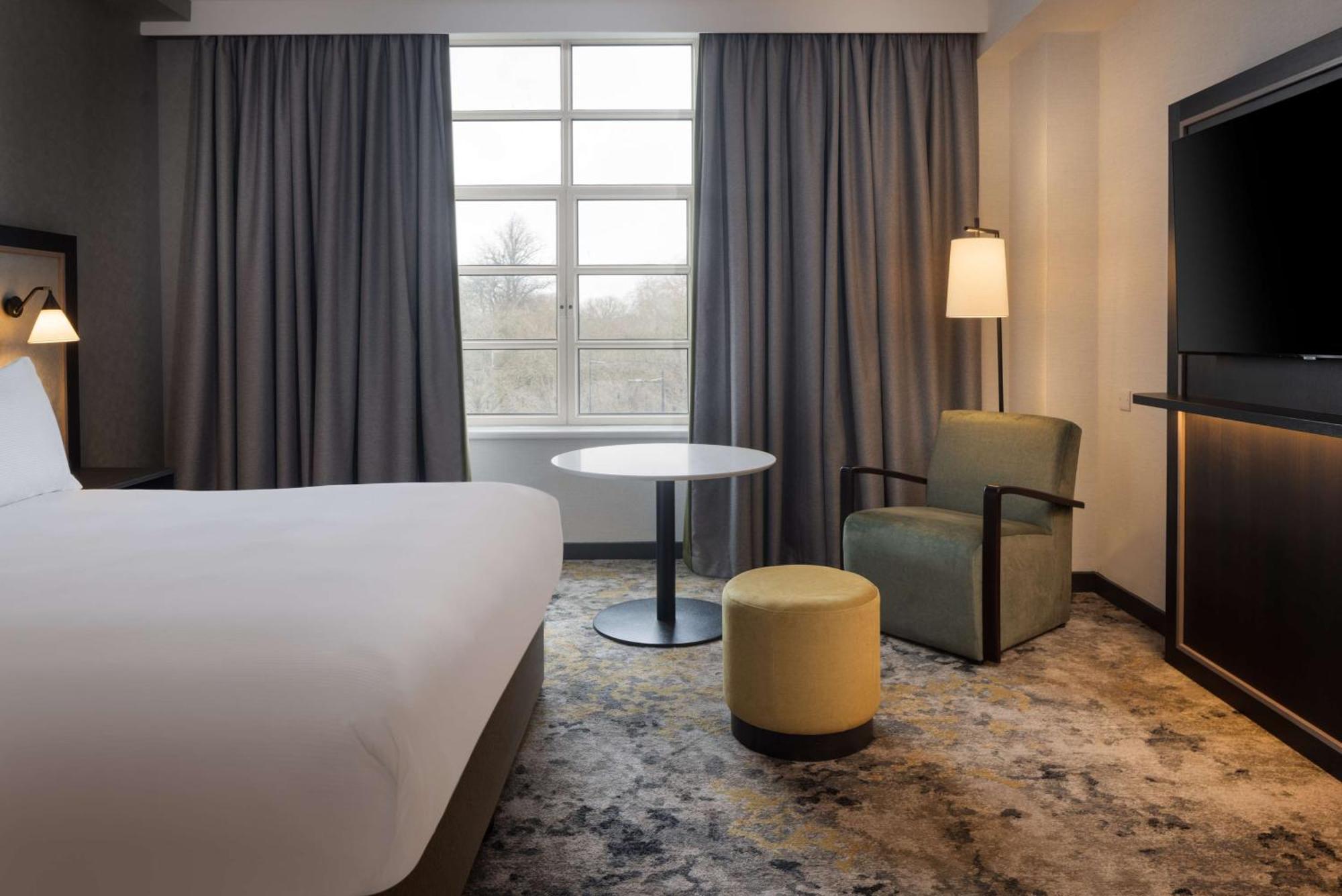 King Guest Room