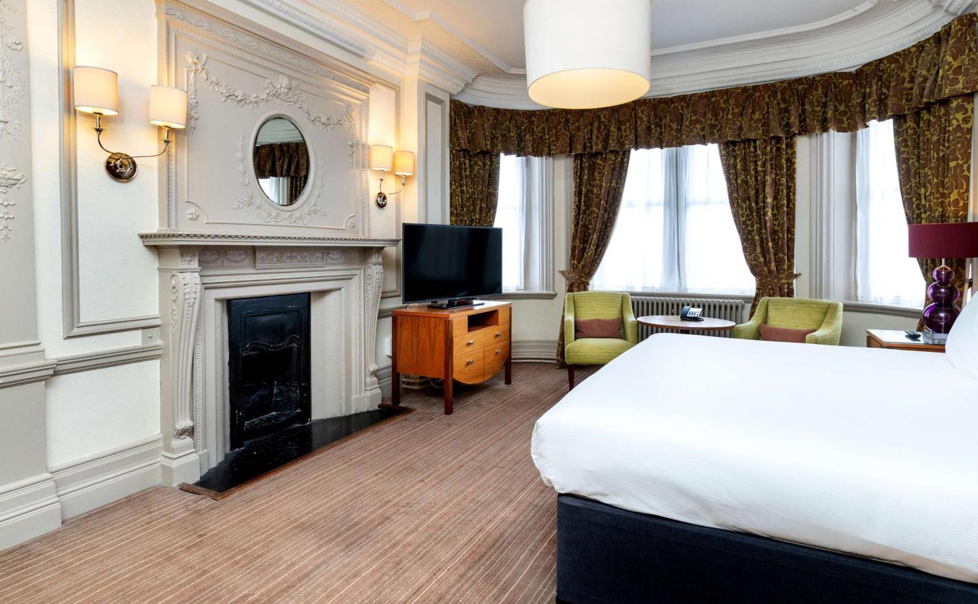 Superior King Guest Room