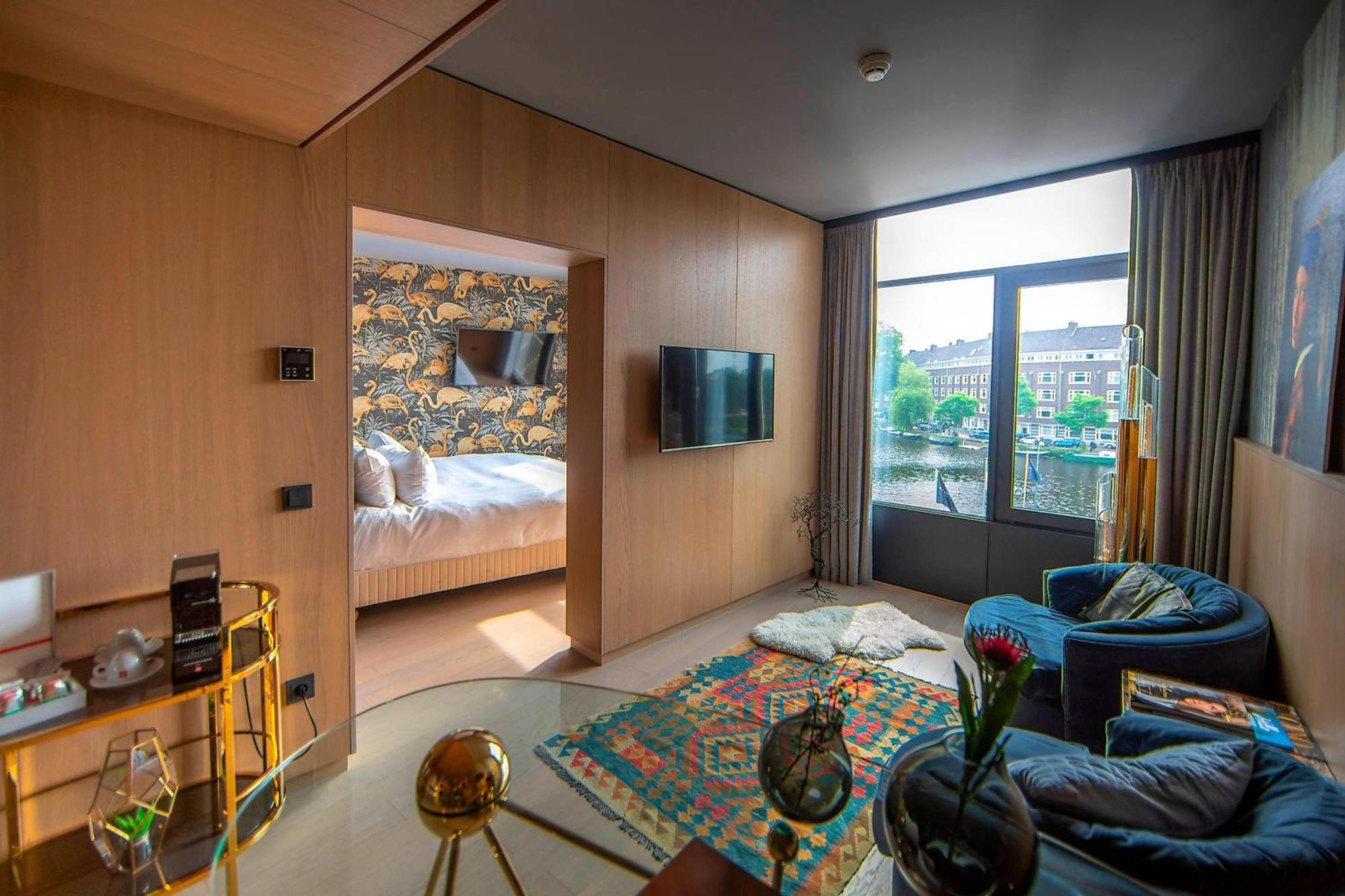 Design King Suite Canal View,1705728198:JPEG