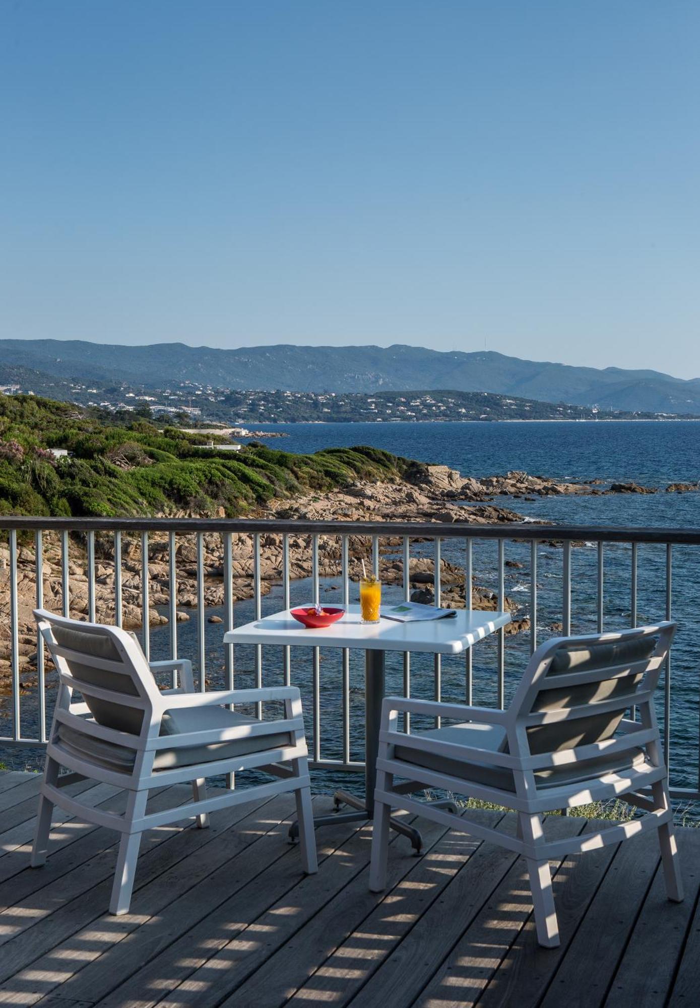 Deluxe Room Terrace Sea View