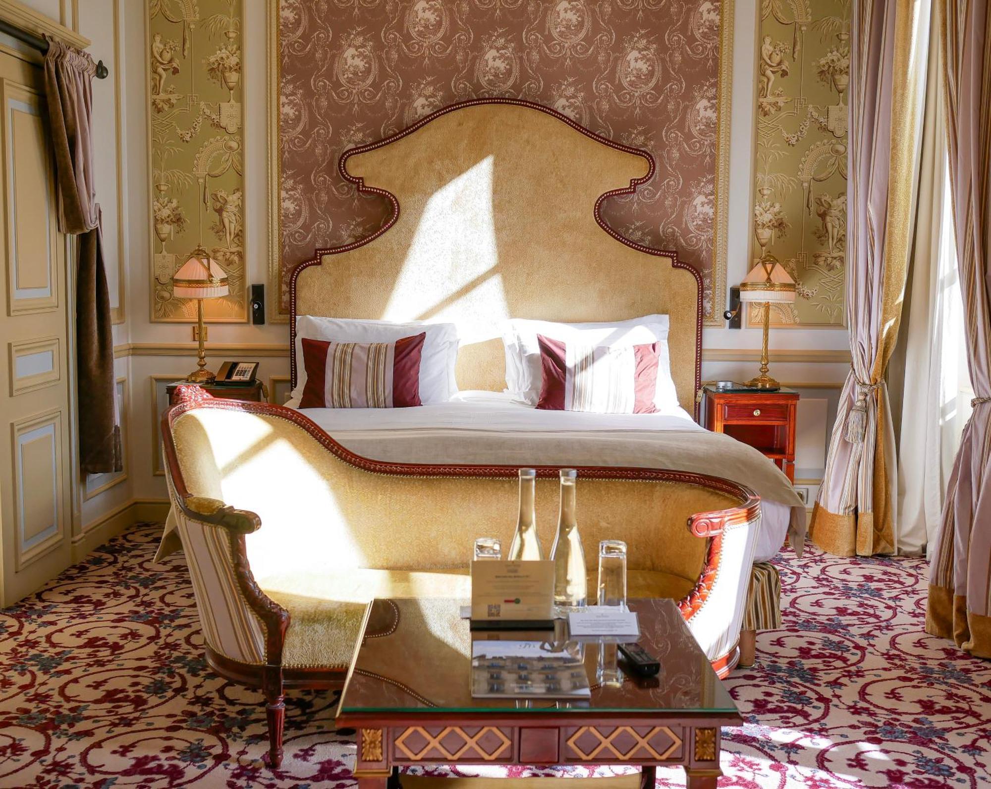 Junior King Suite