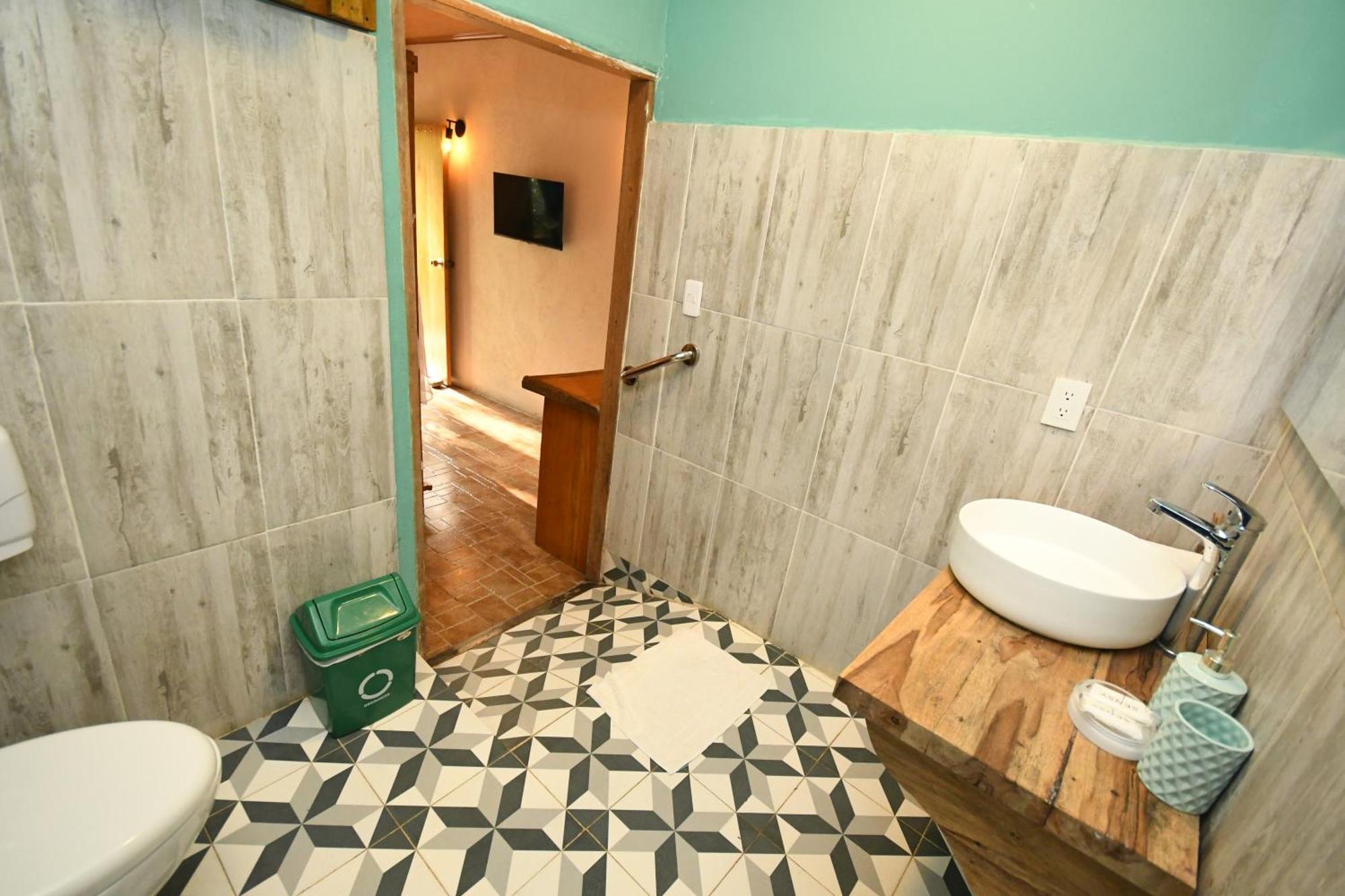 Habitación Doble con baño privado