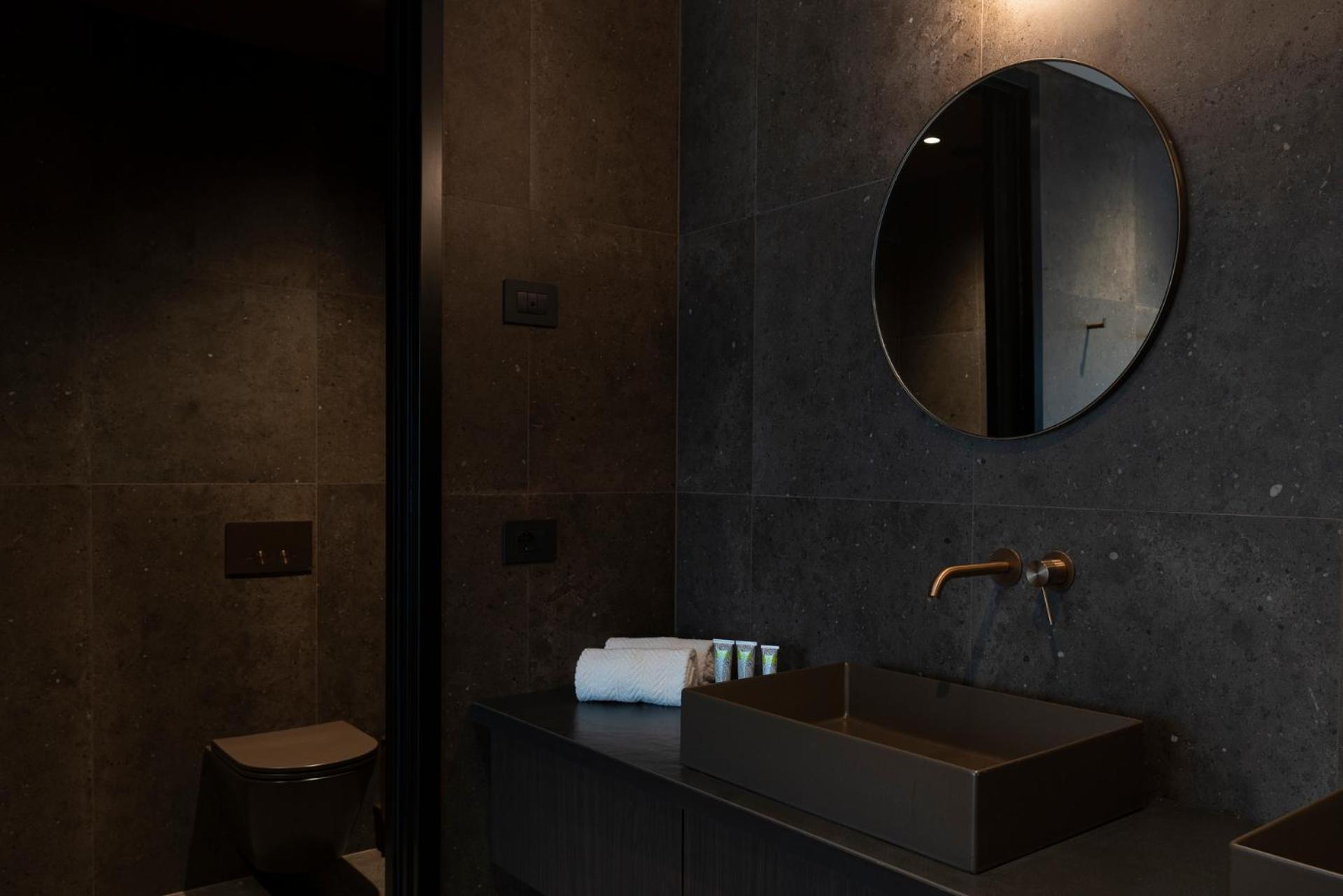 Junior Suite,1559102935:JPEG