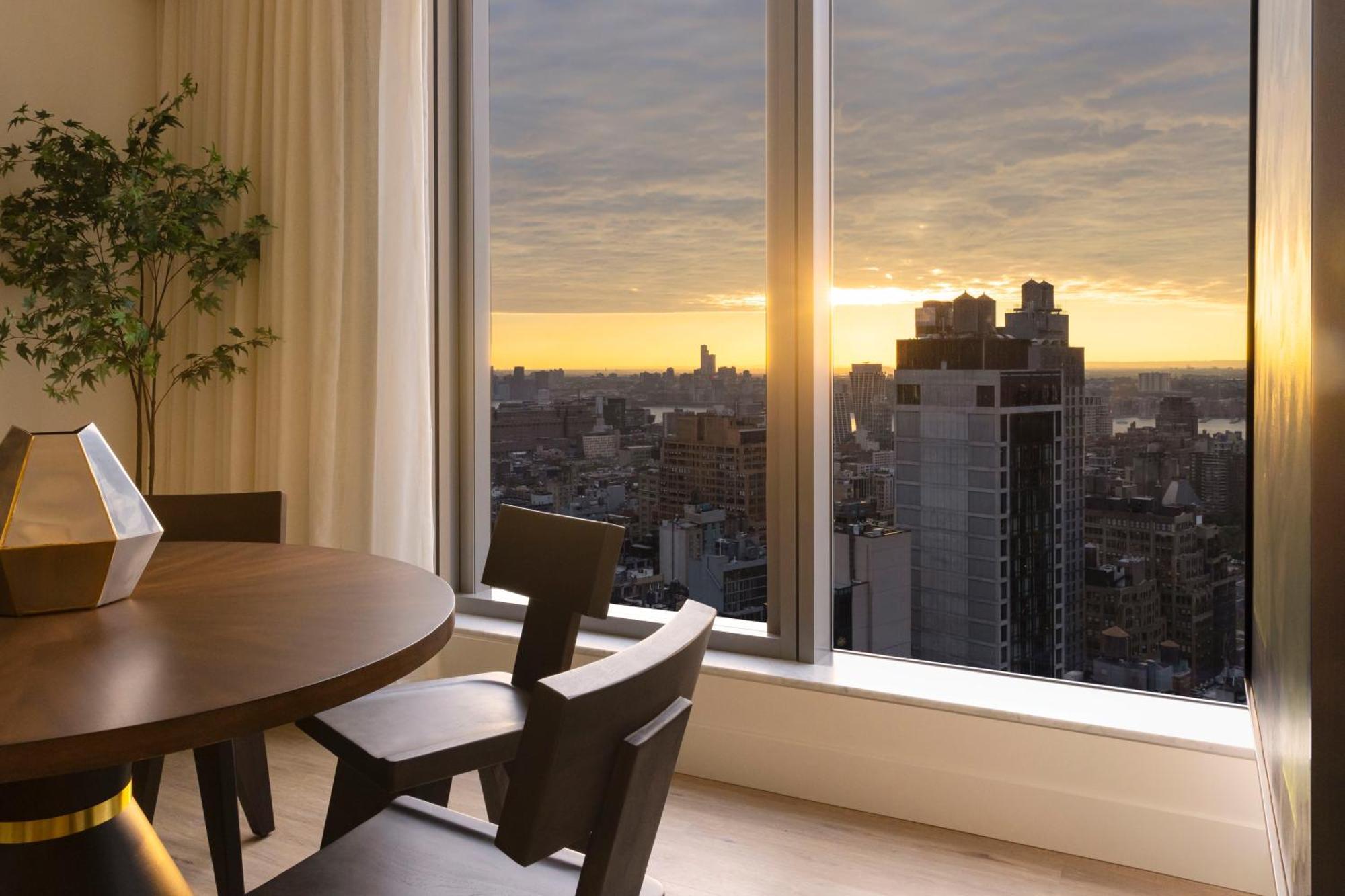 Penthouse Suite
