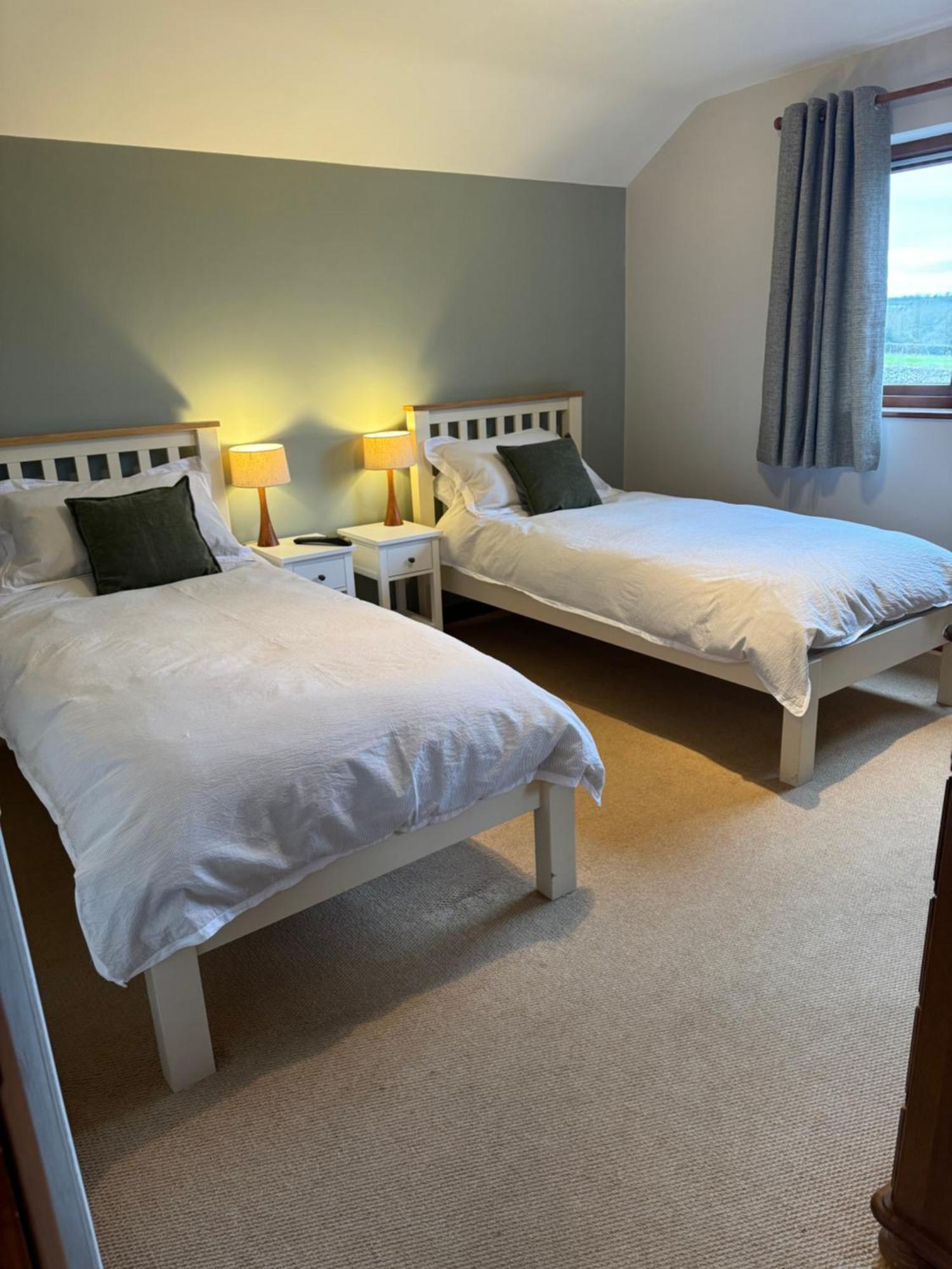 Twin Room with Private Bathroom