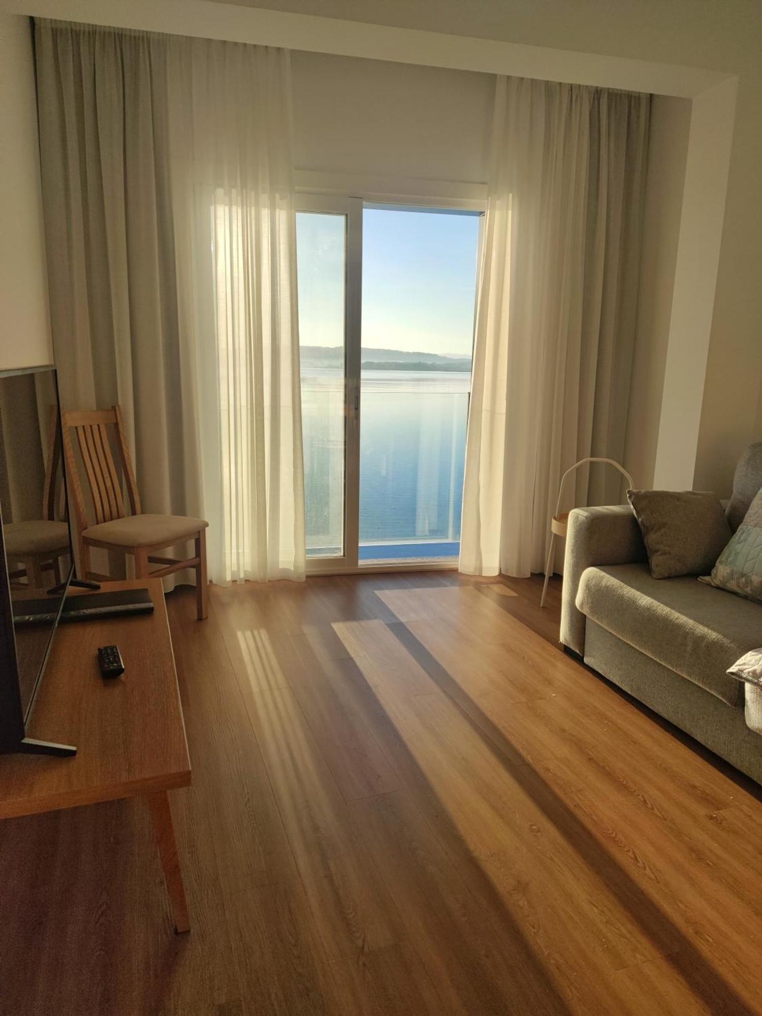 Apartment Sea View