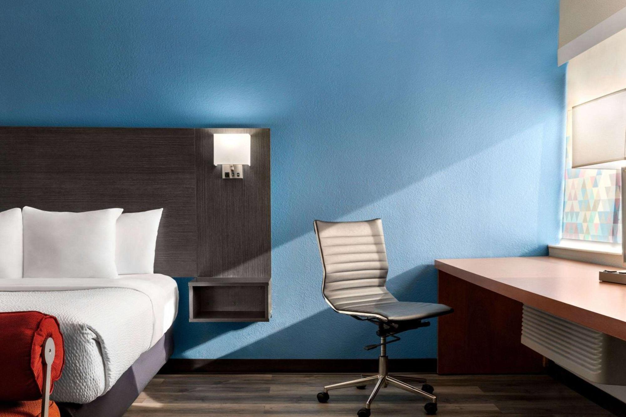 Executive King Room