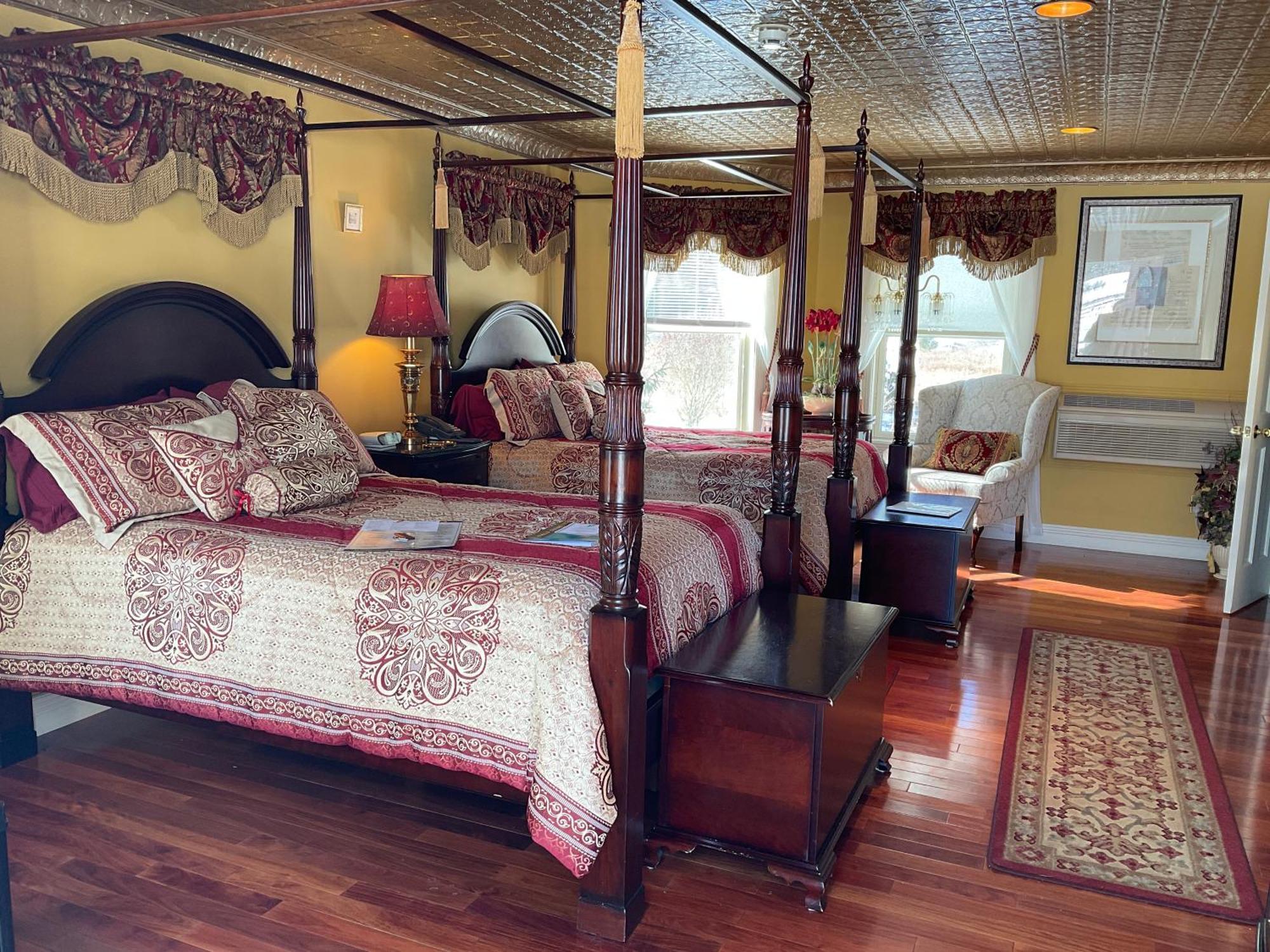 Large Double Room