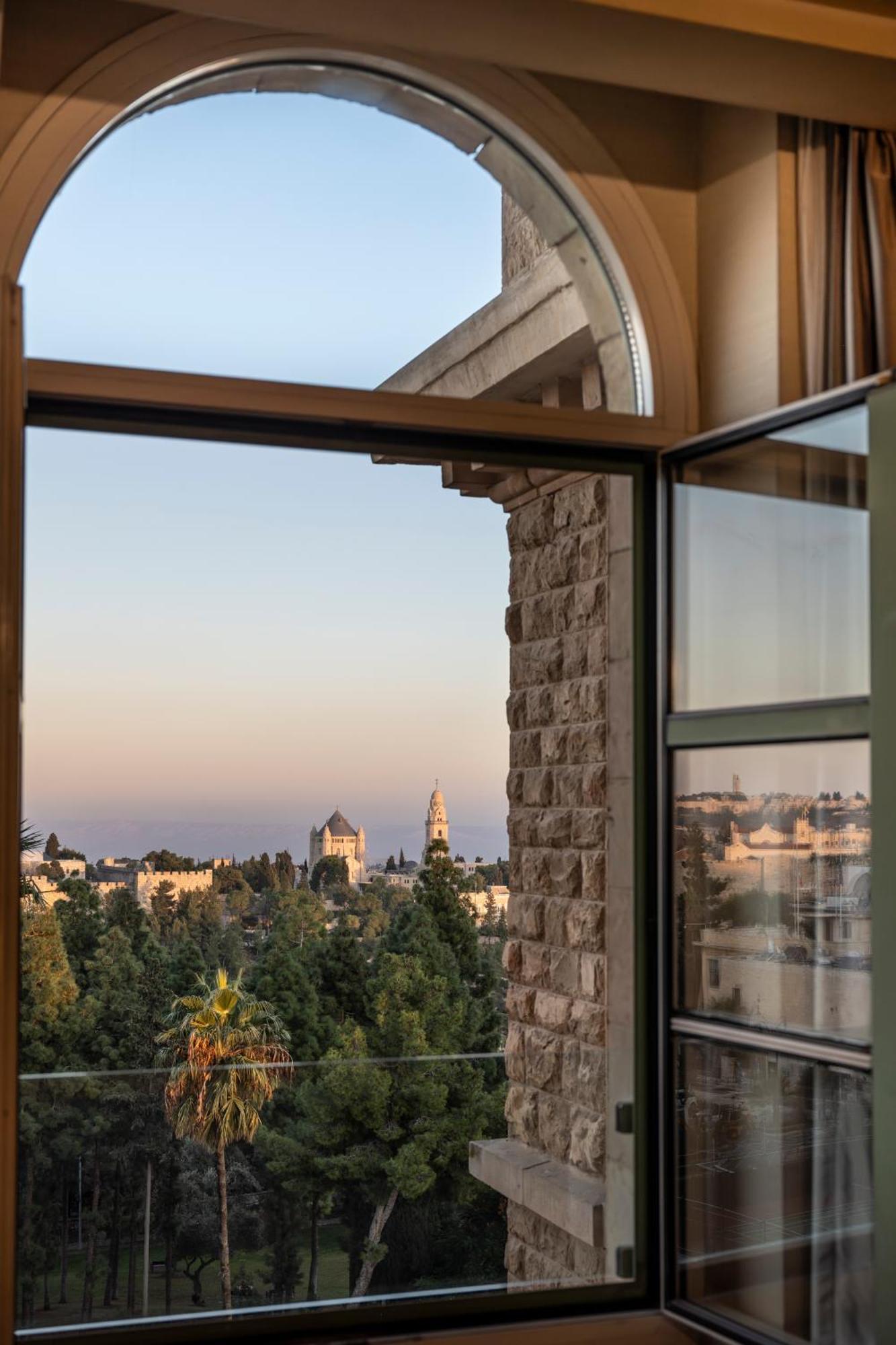 Deluxe Double or Twin Room Old City View