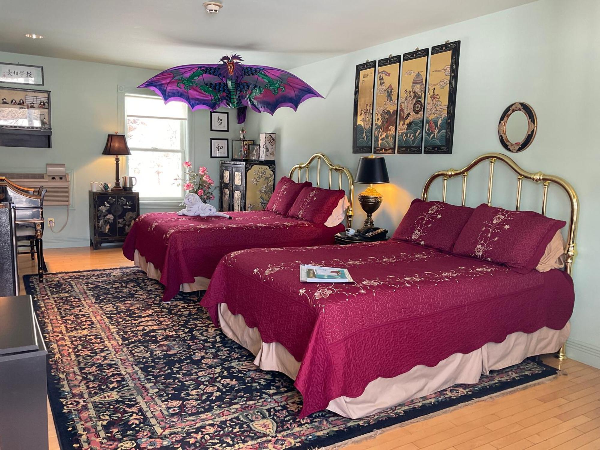Deluxe Double or Twin Room