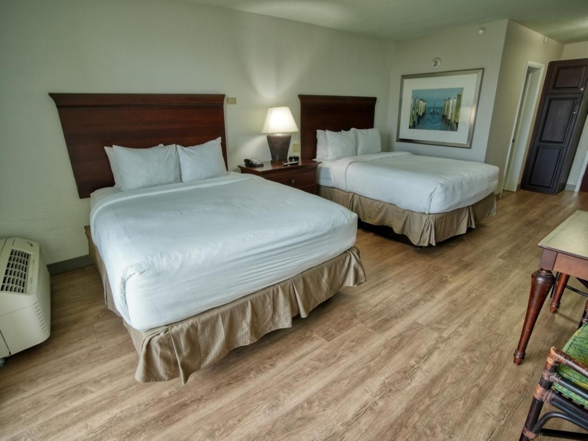 Queen Room Two Queen Beds Marina View Non-Smoking